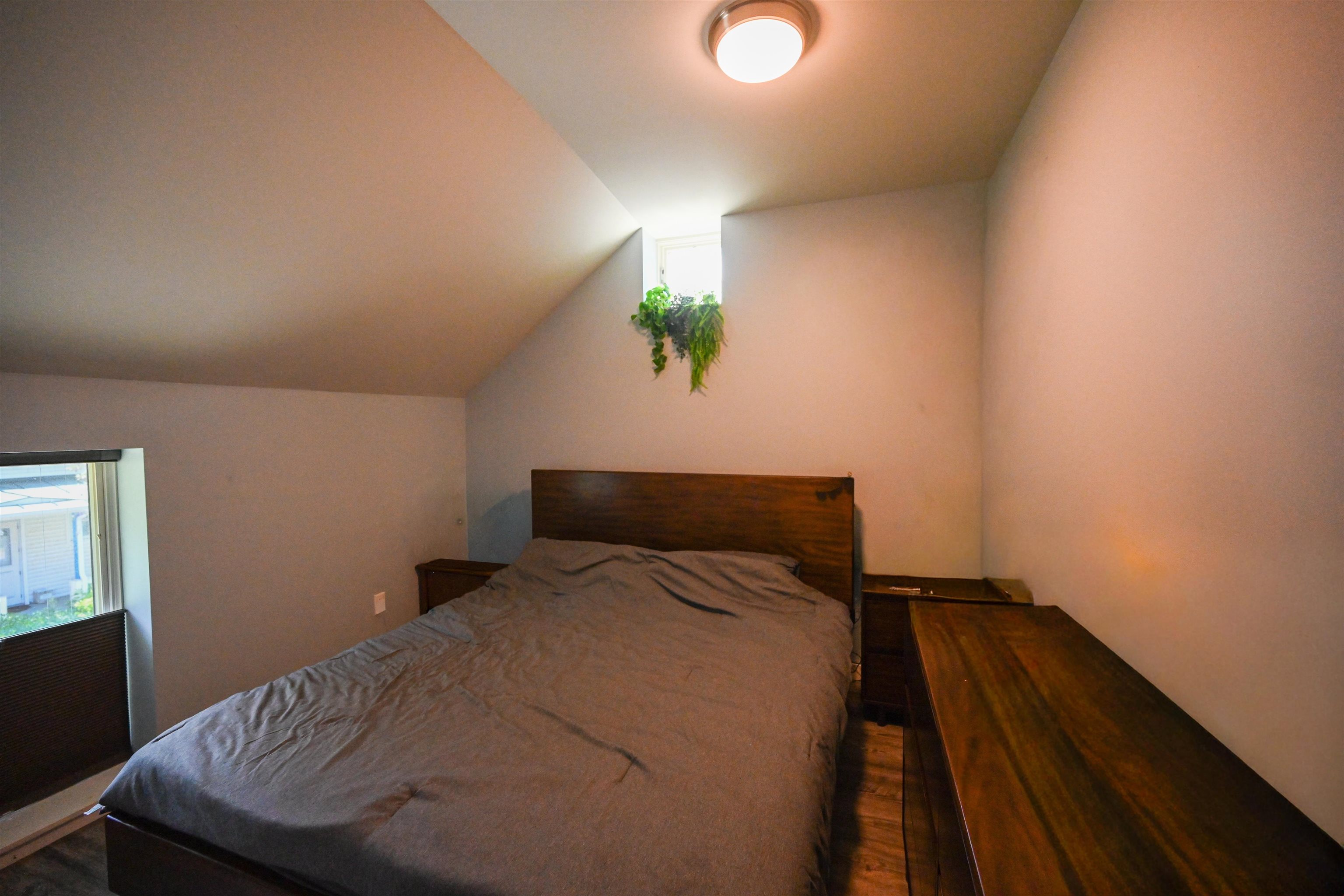 184 Elm Street Property Photo 47