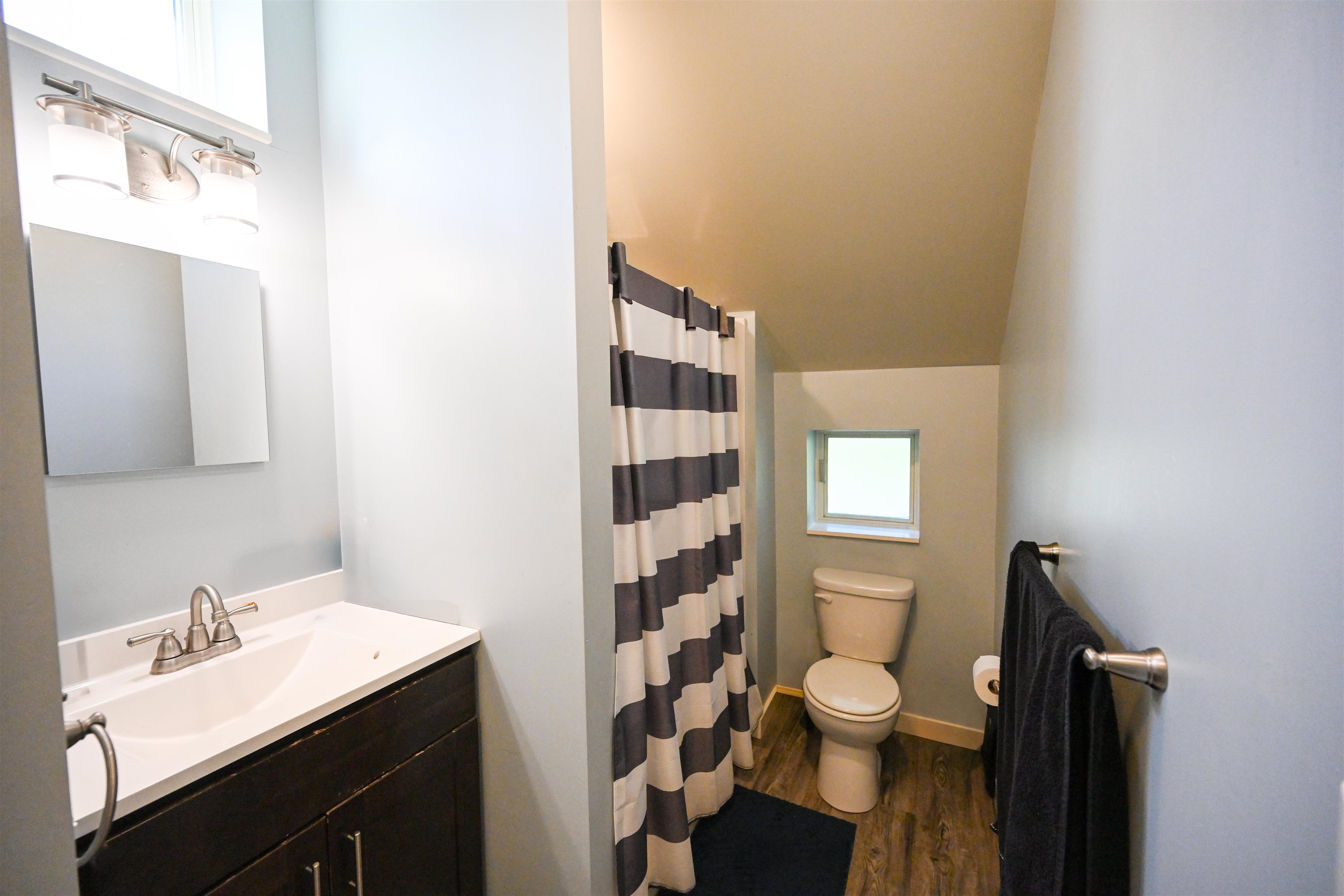 184 Elm Street Property Photo 49