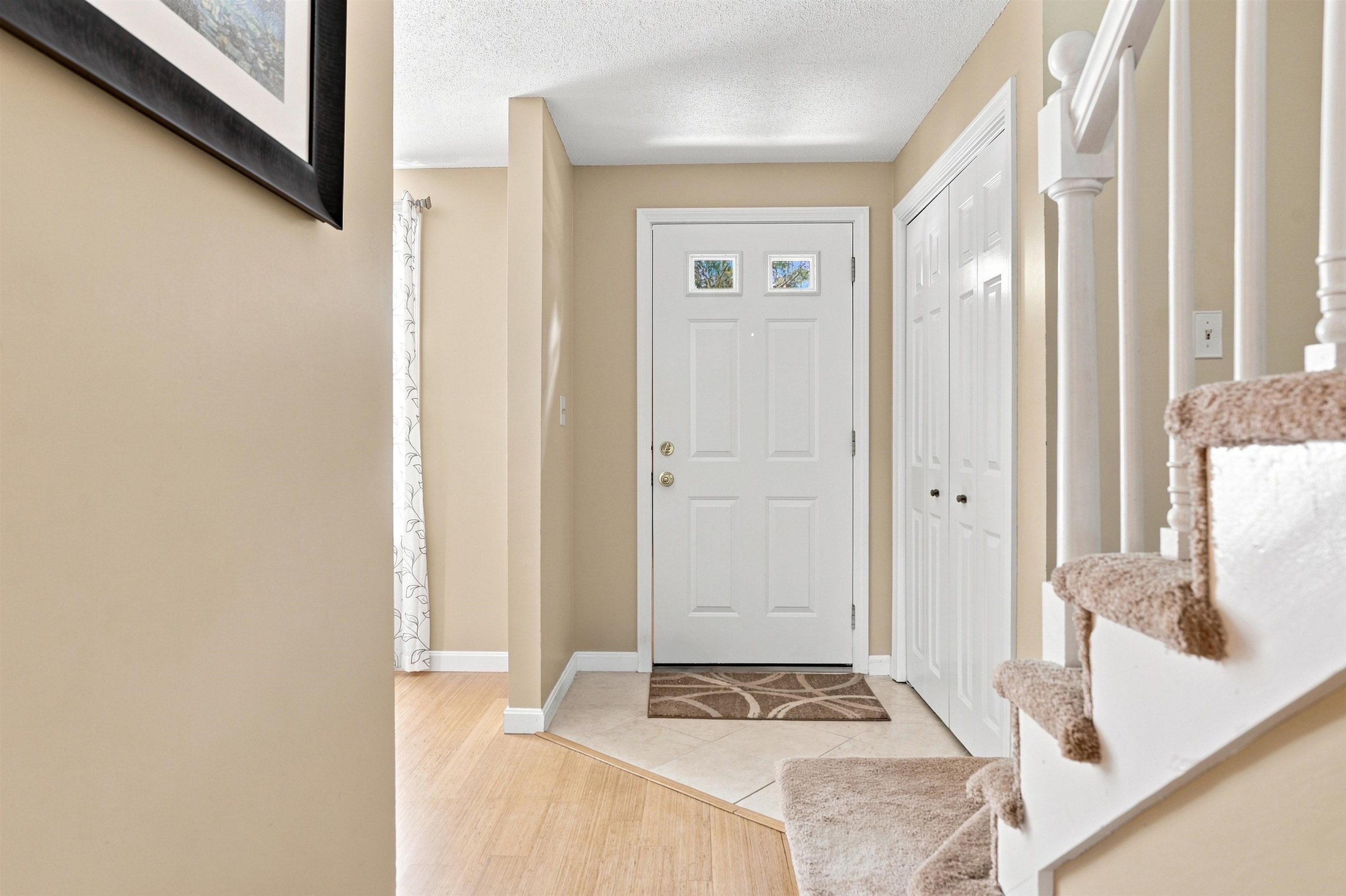 11 Meadowview Circle Property Photo 2