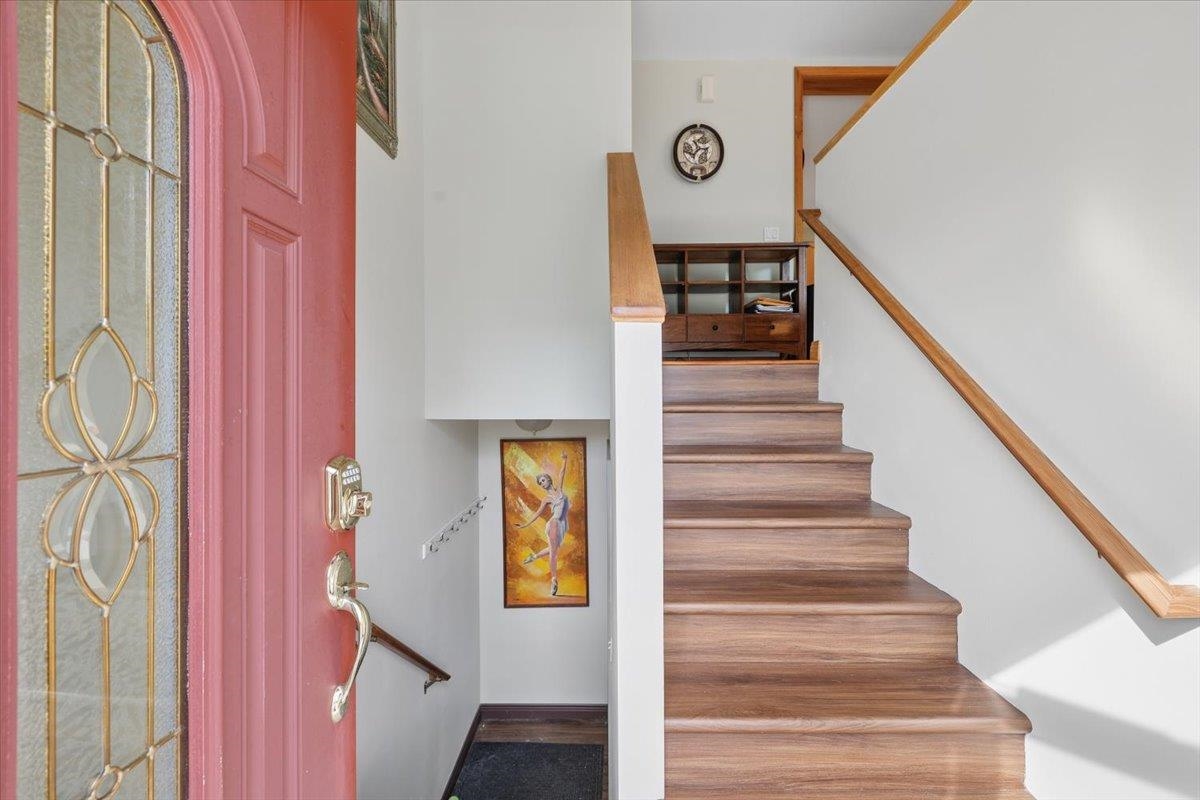 10 Plum Avenue Property Photo 11