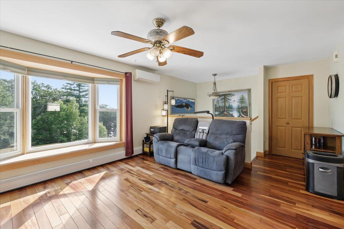 10 Plum Avenue Property Photo 13