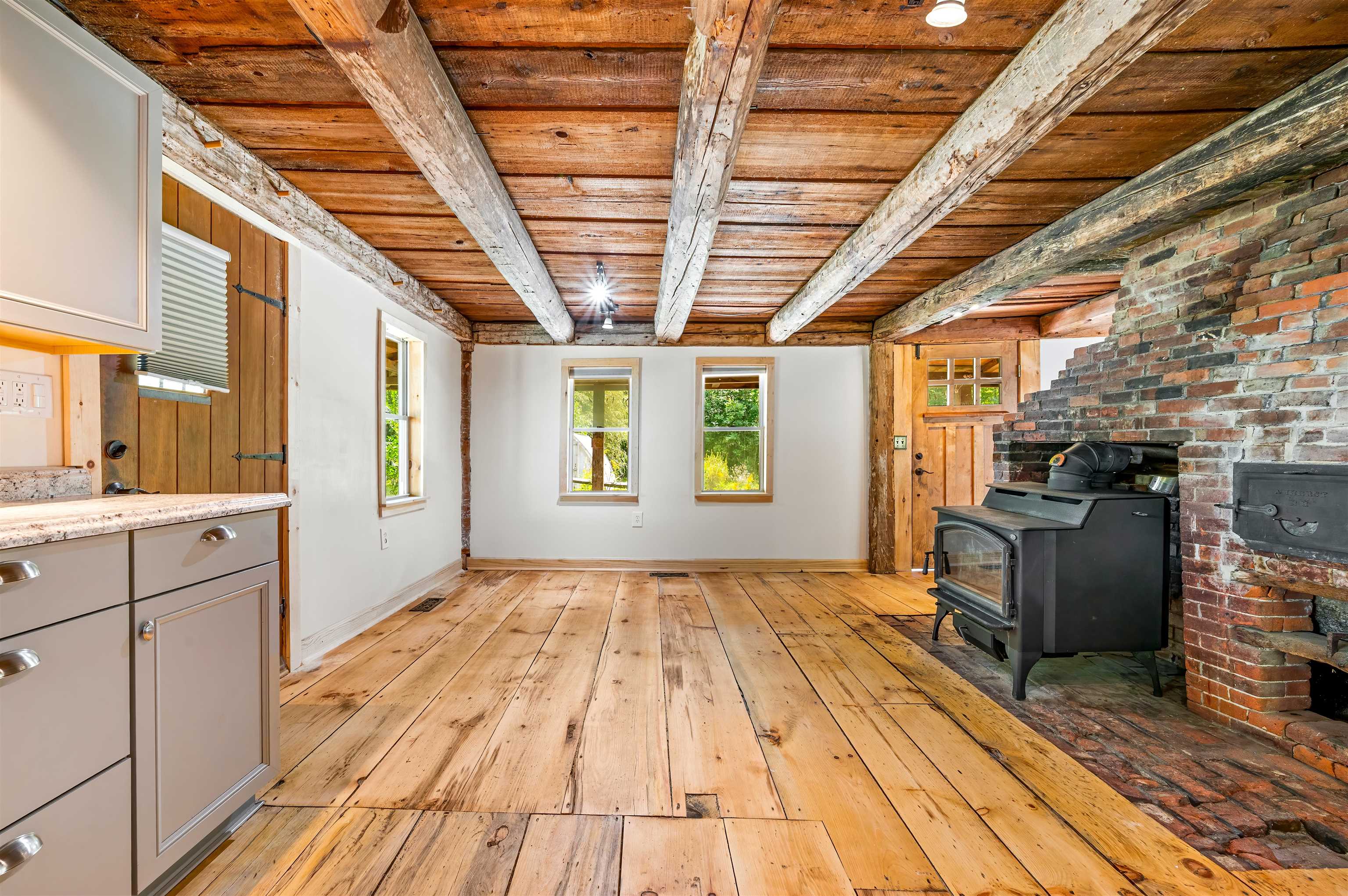 17 Sweeney Road Property Photo 13