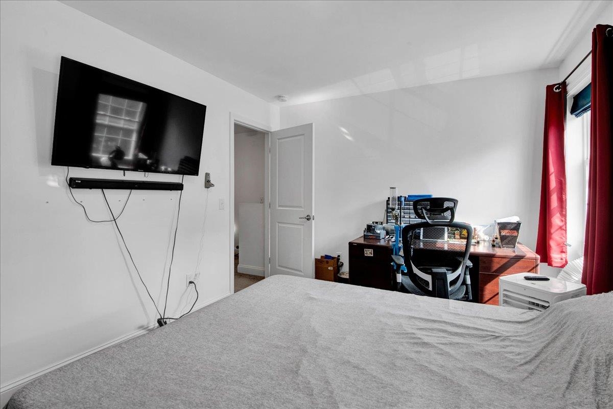 9 Country Commons Property Photo 14