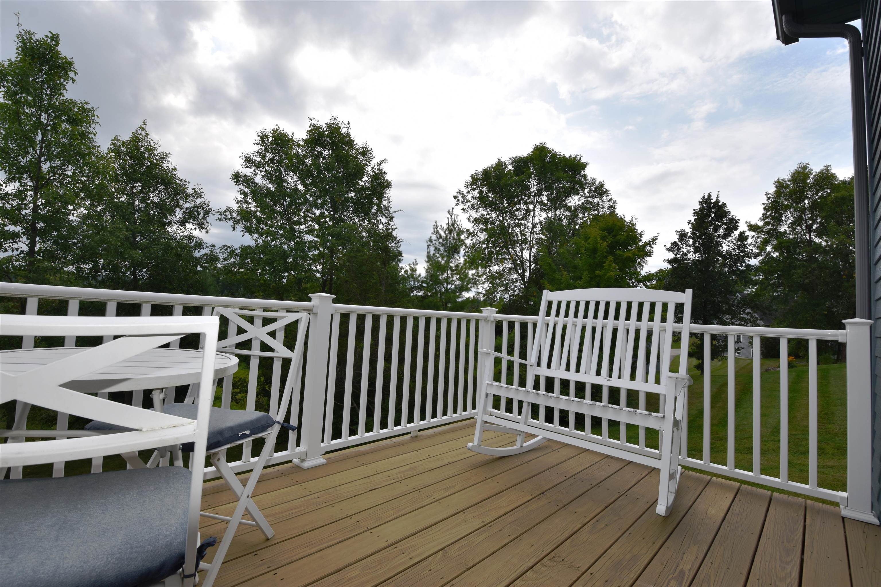 11d Country Commons Property Photo 5