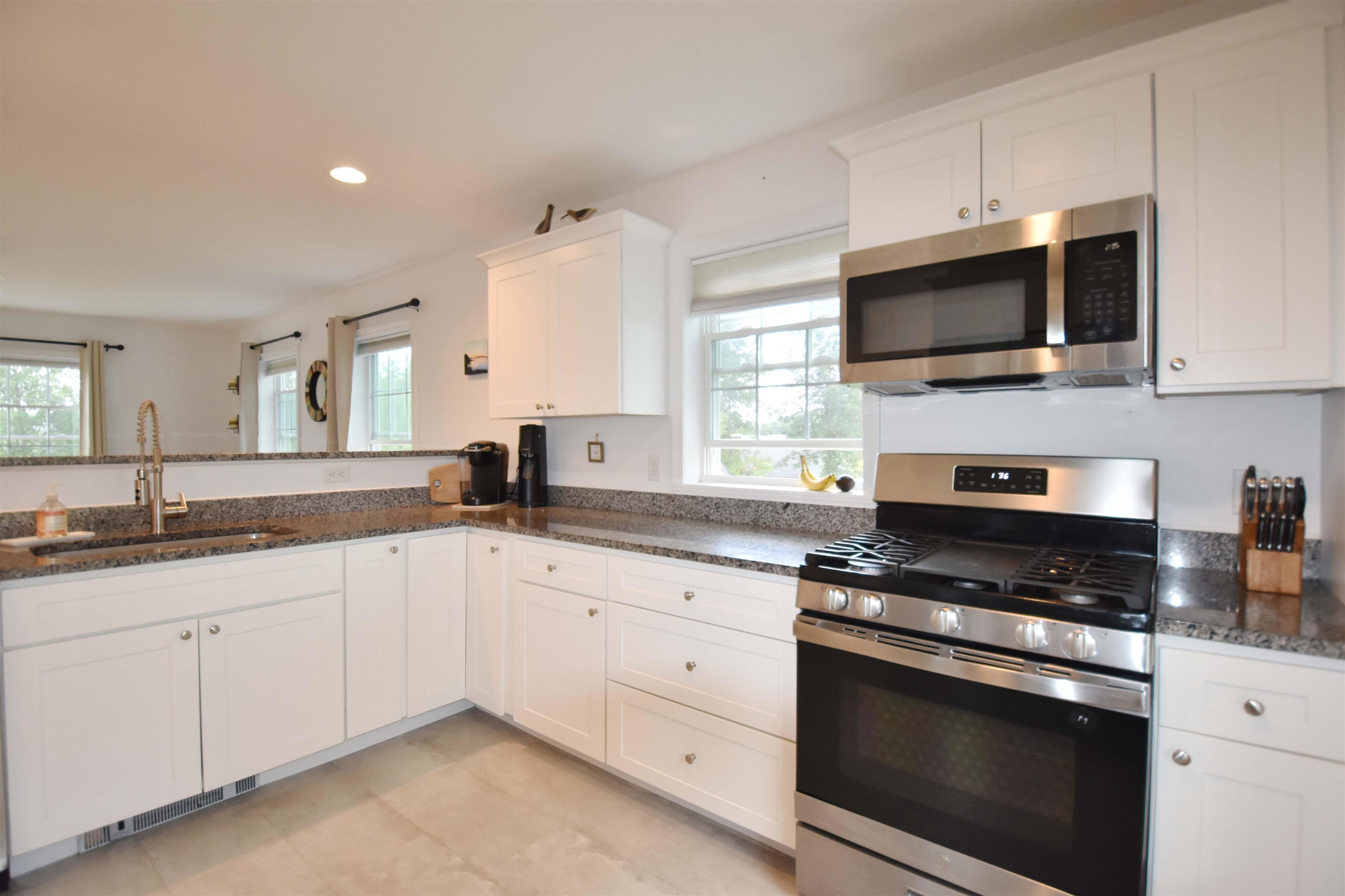 11d Country Commons Property Photo 7