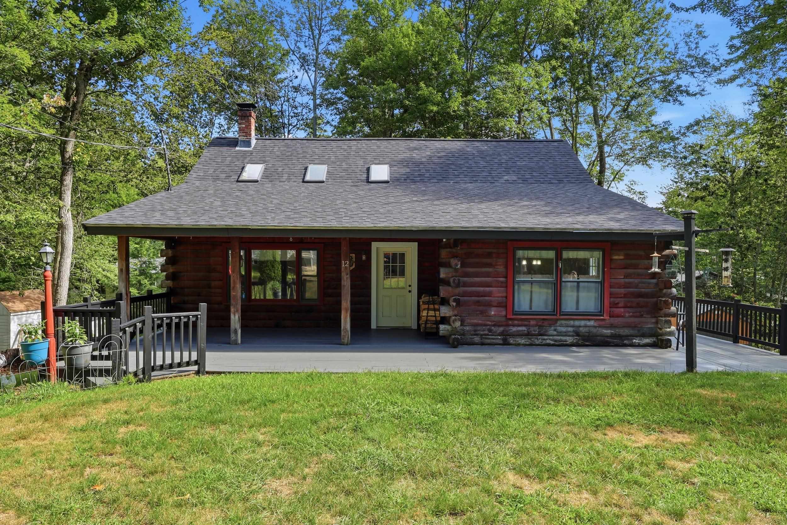 12 Pine Road Property Photo 1