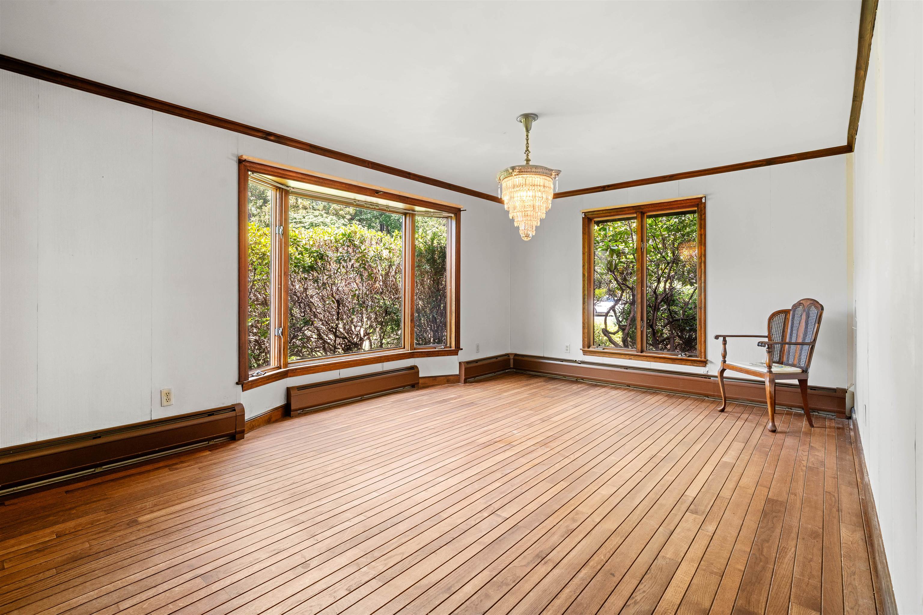110 Woodland Road Property Photo 6