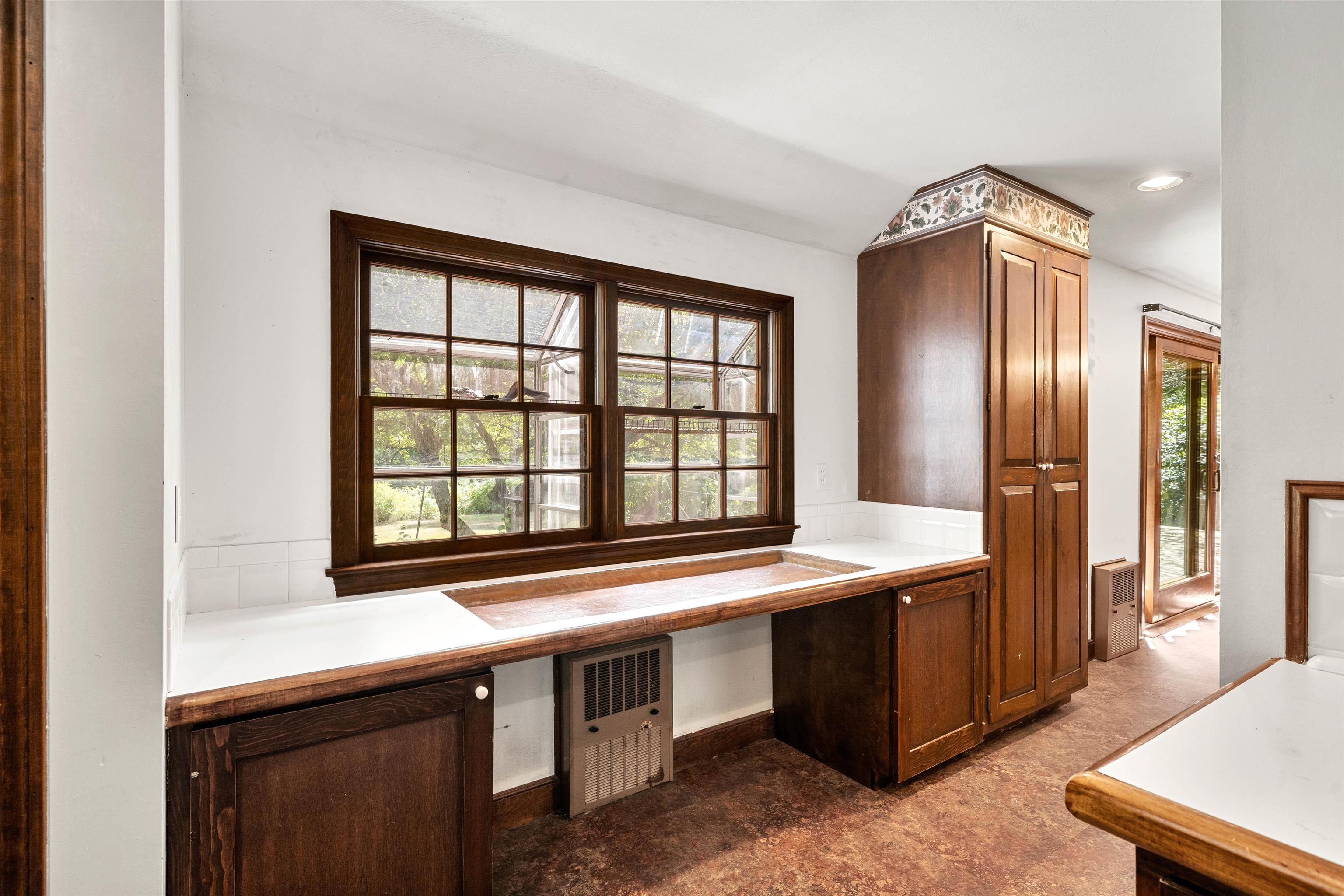 110 Woodland Road Property Photo 13