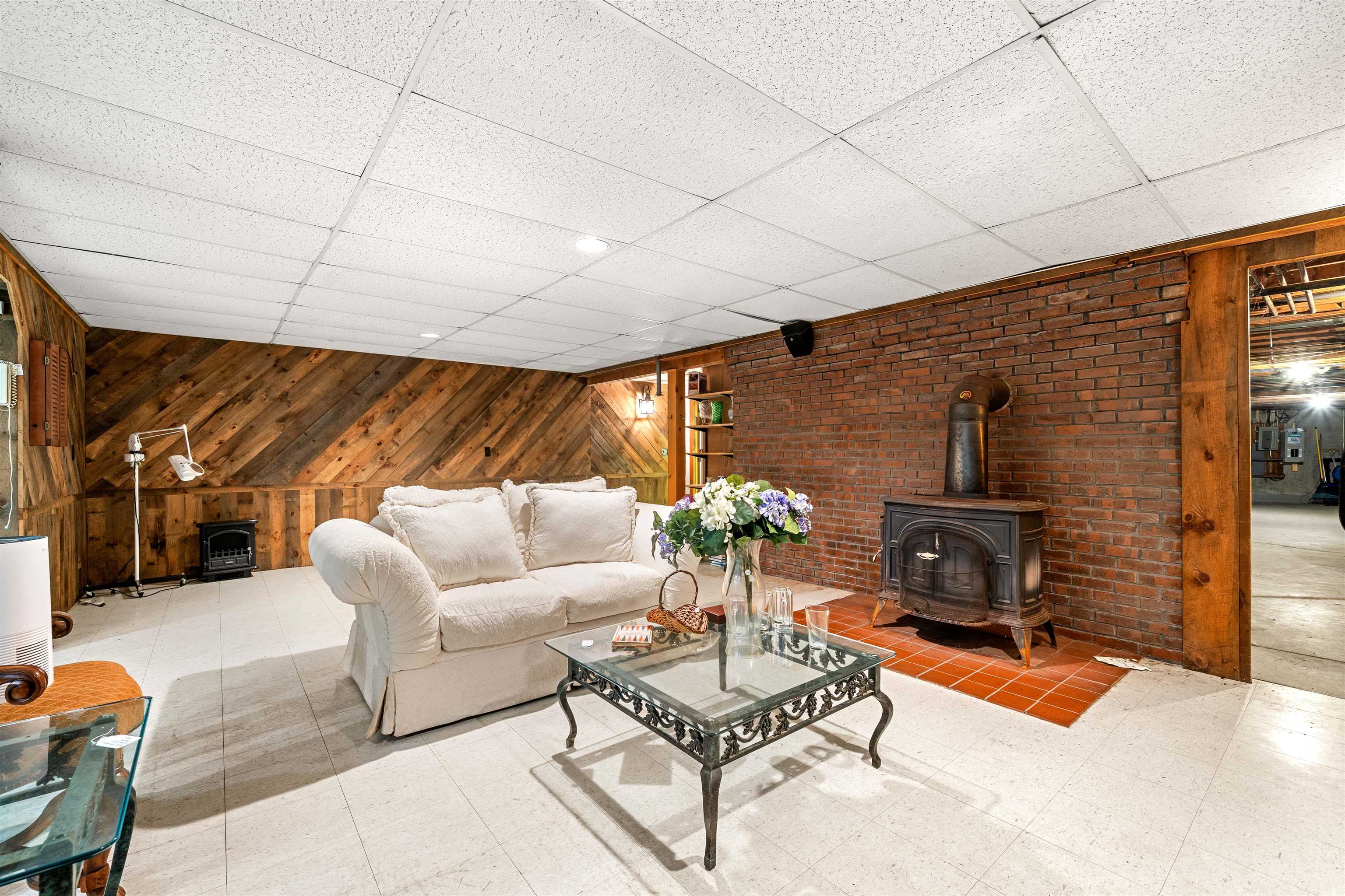 110 Woodland Road Property Photo 25