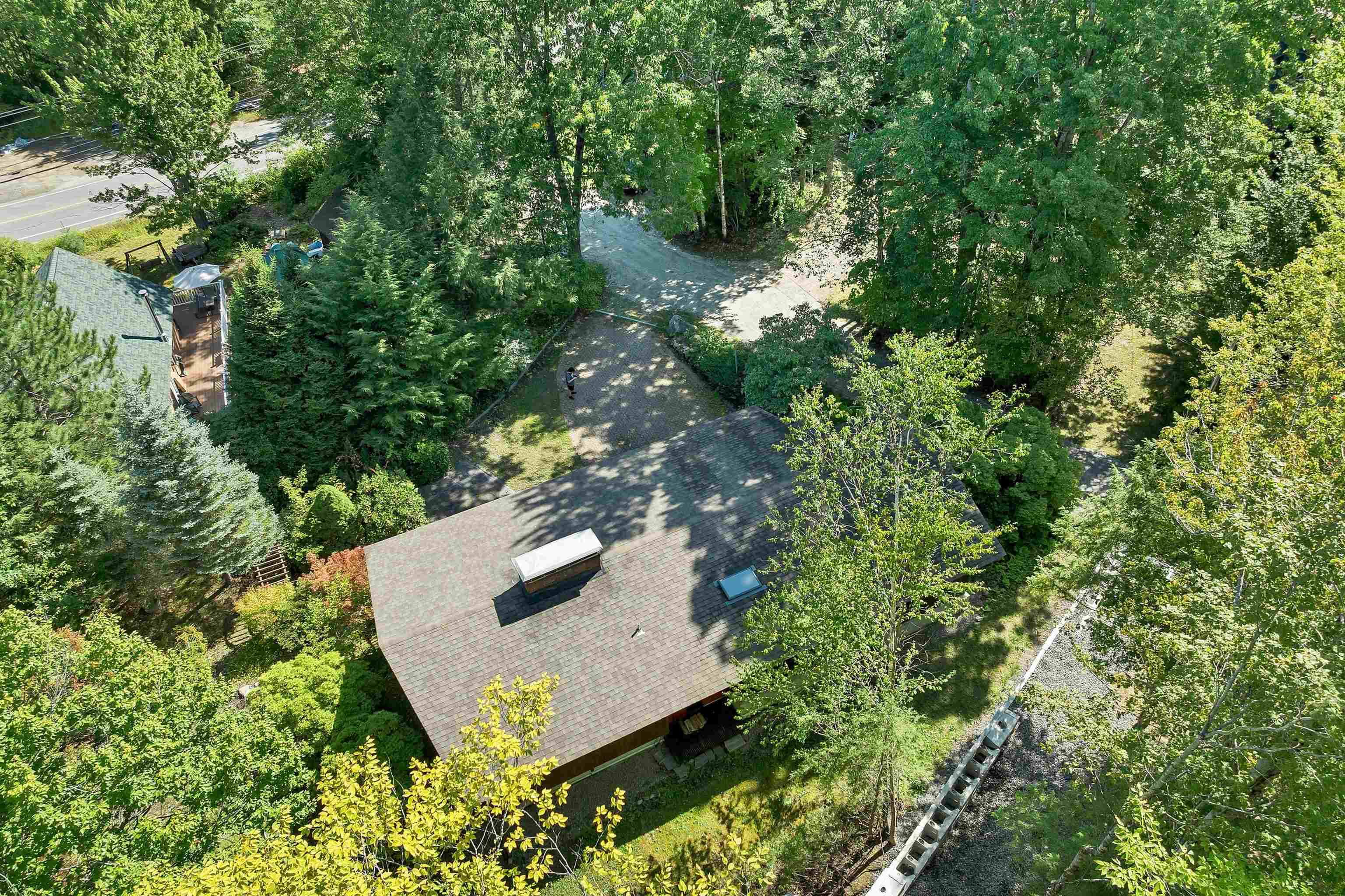 10 Hipson Lane Property Photo 14