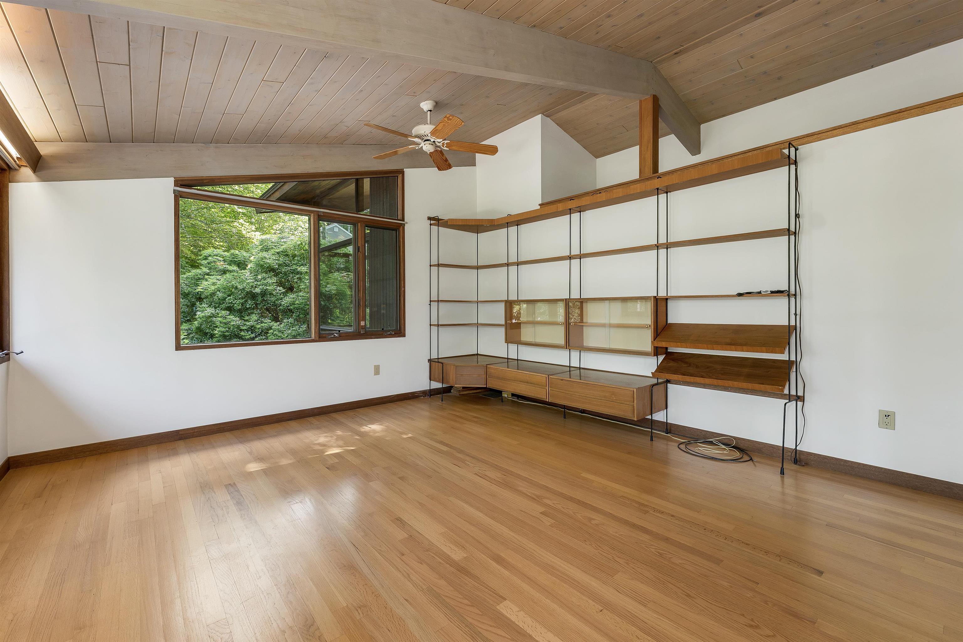 10 Hipson Lane Property Photo 33