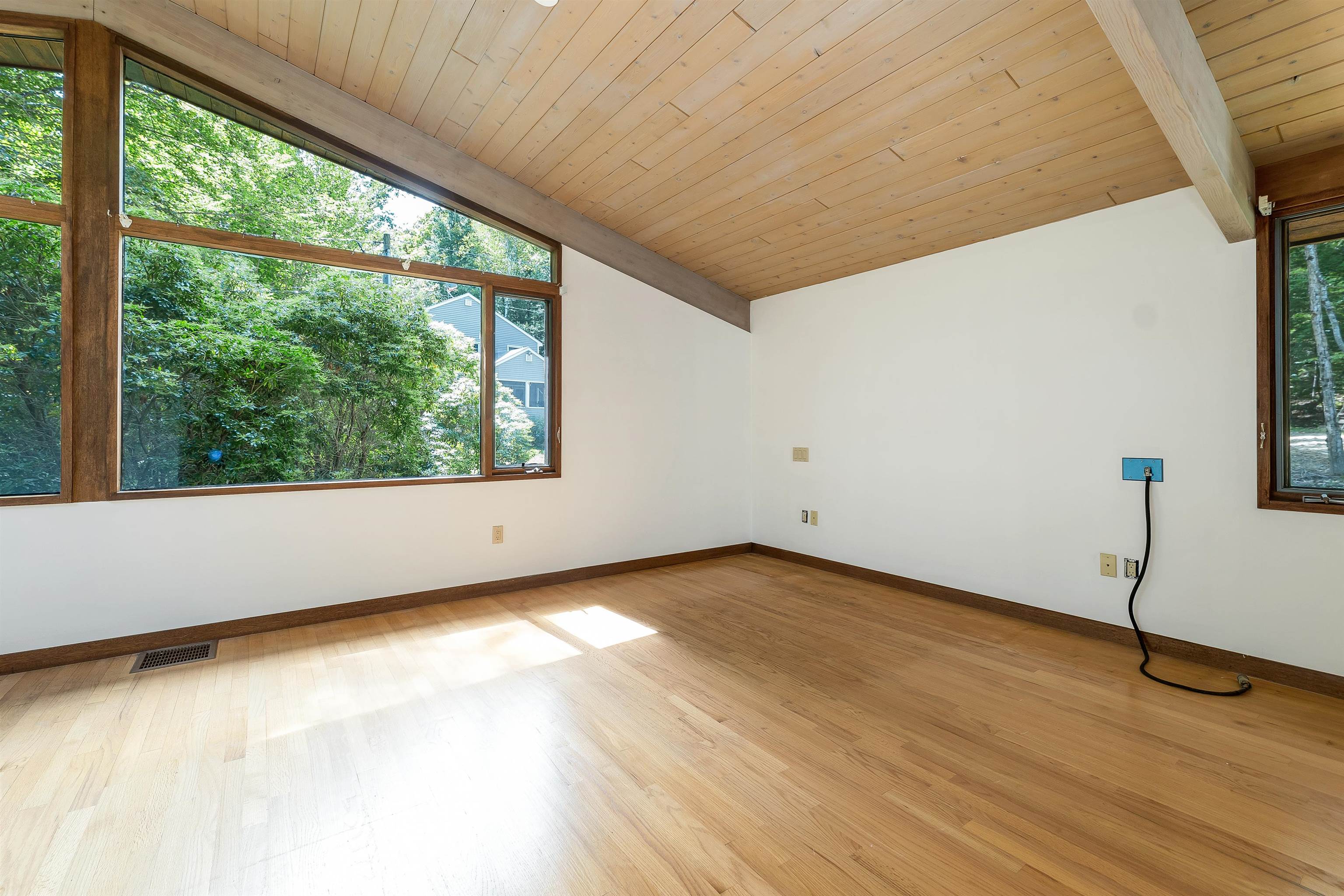 10 Hipson Lane Property Photo 41