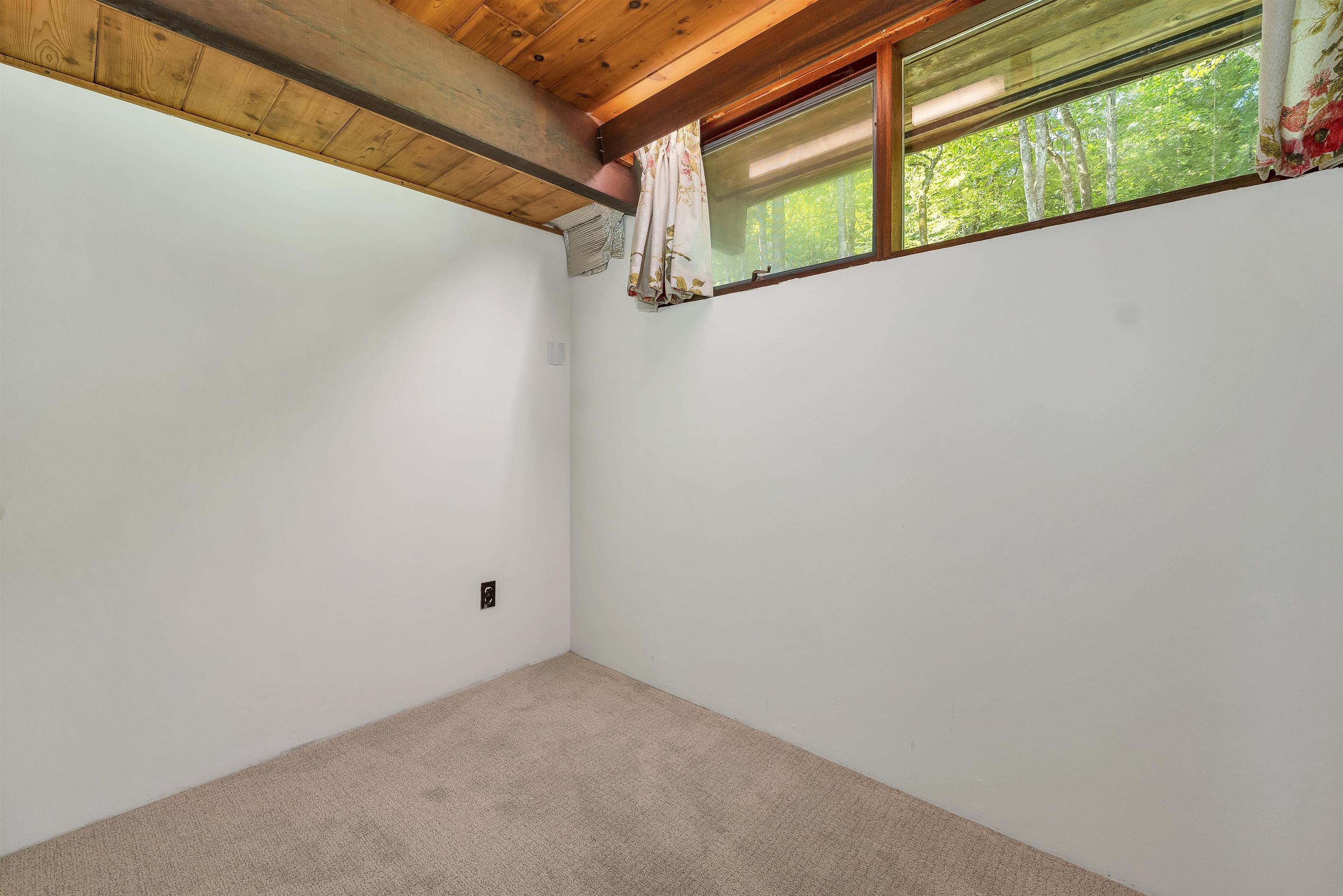 10 Hipson Lane Property Photo 50