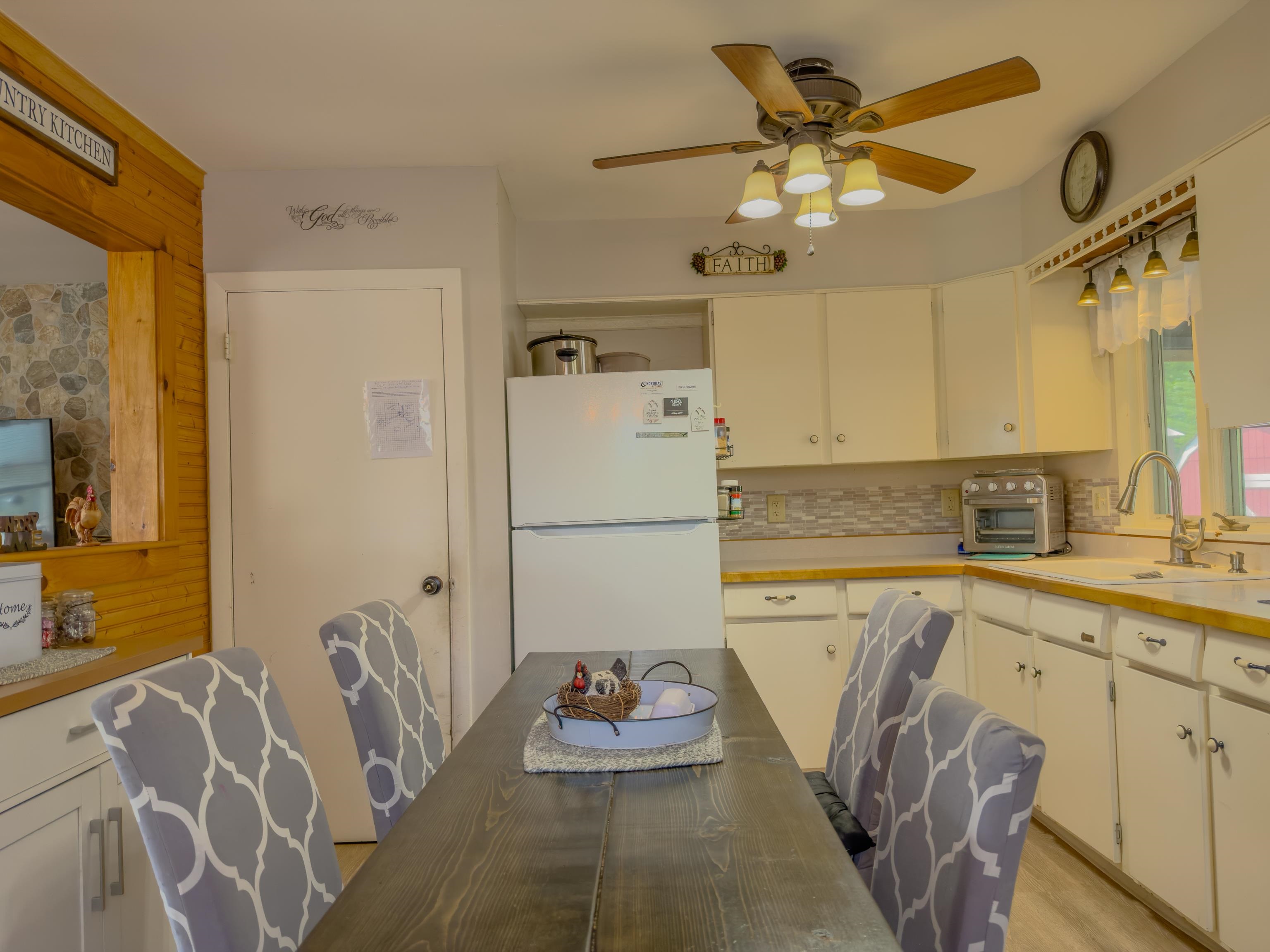 47 Gibson Road Property Photo 18