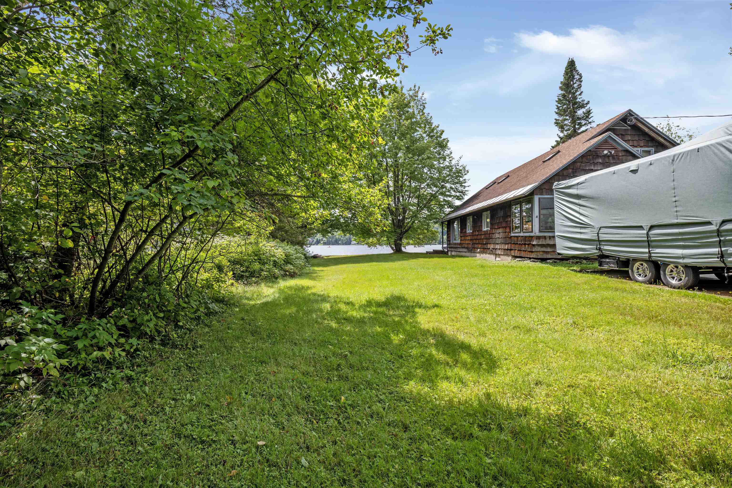 445 & 446 Beach Road Property Photo 40