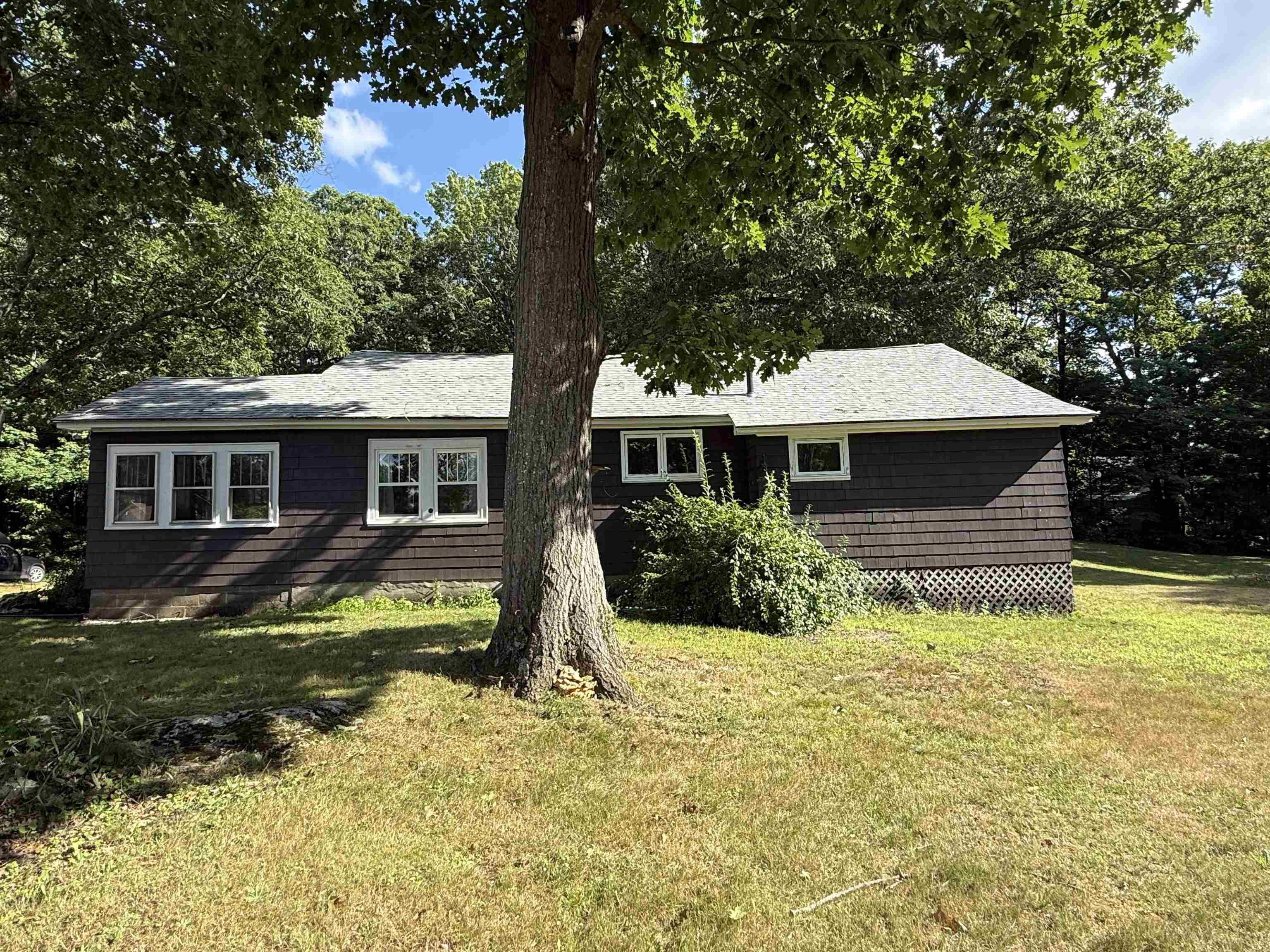 32 Steeple View Property Photo 4