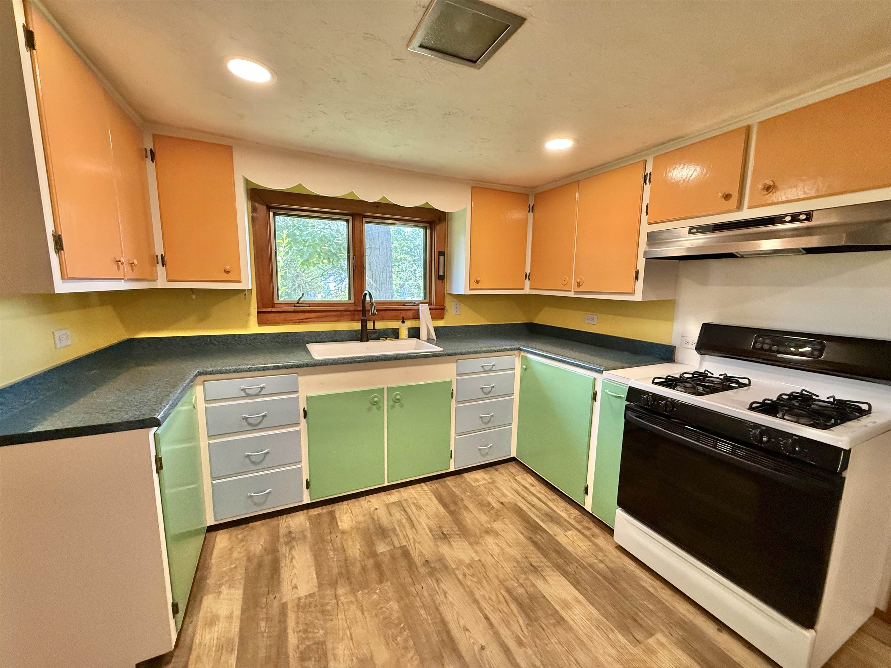 32 Steeple View Property Photo 11