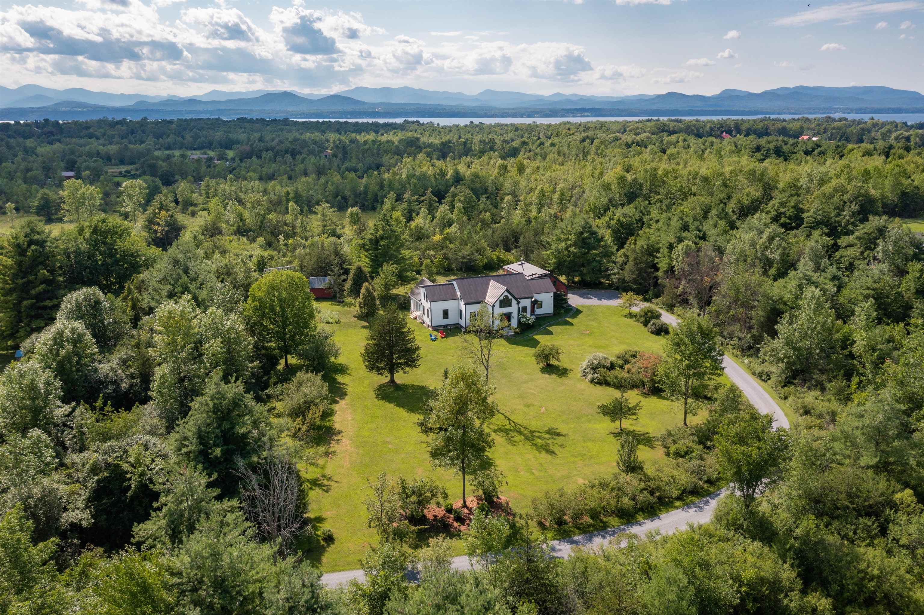 1576 Ferry Road Property Photo 2
