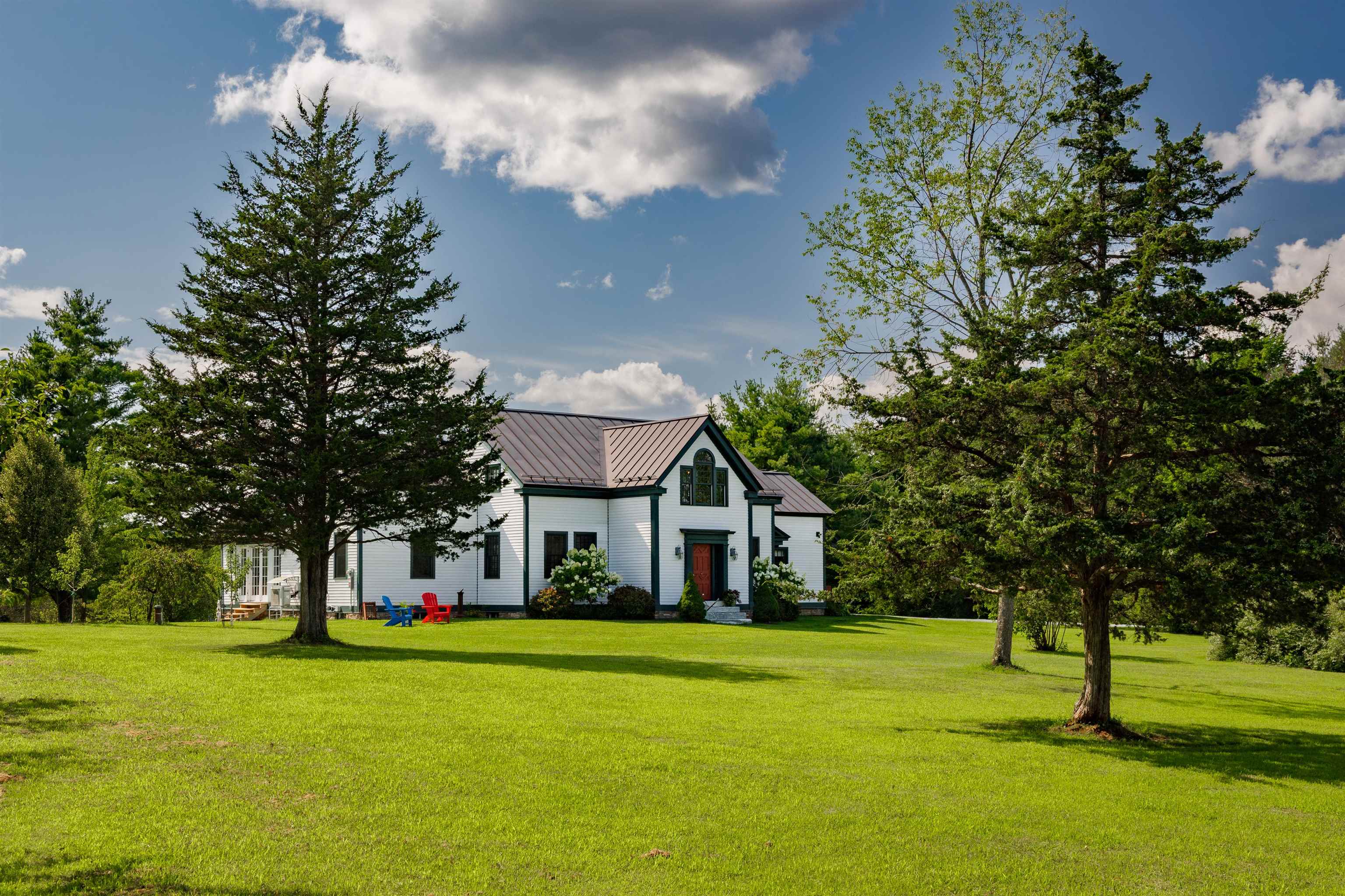 1576 Ferry Road Property Photo 3