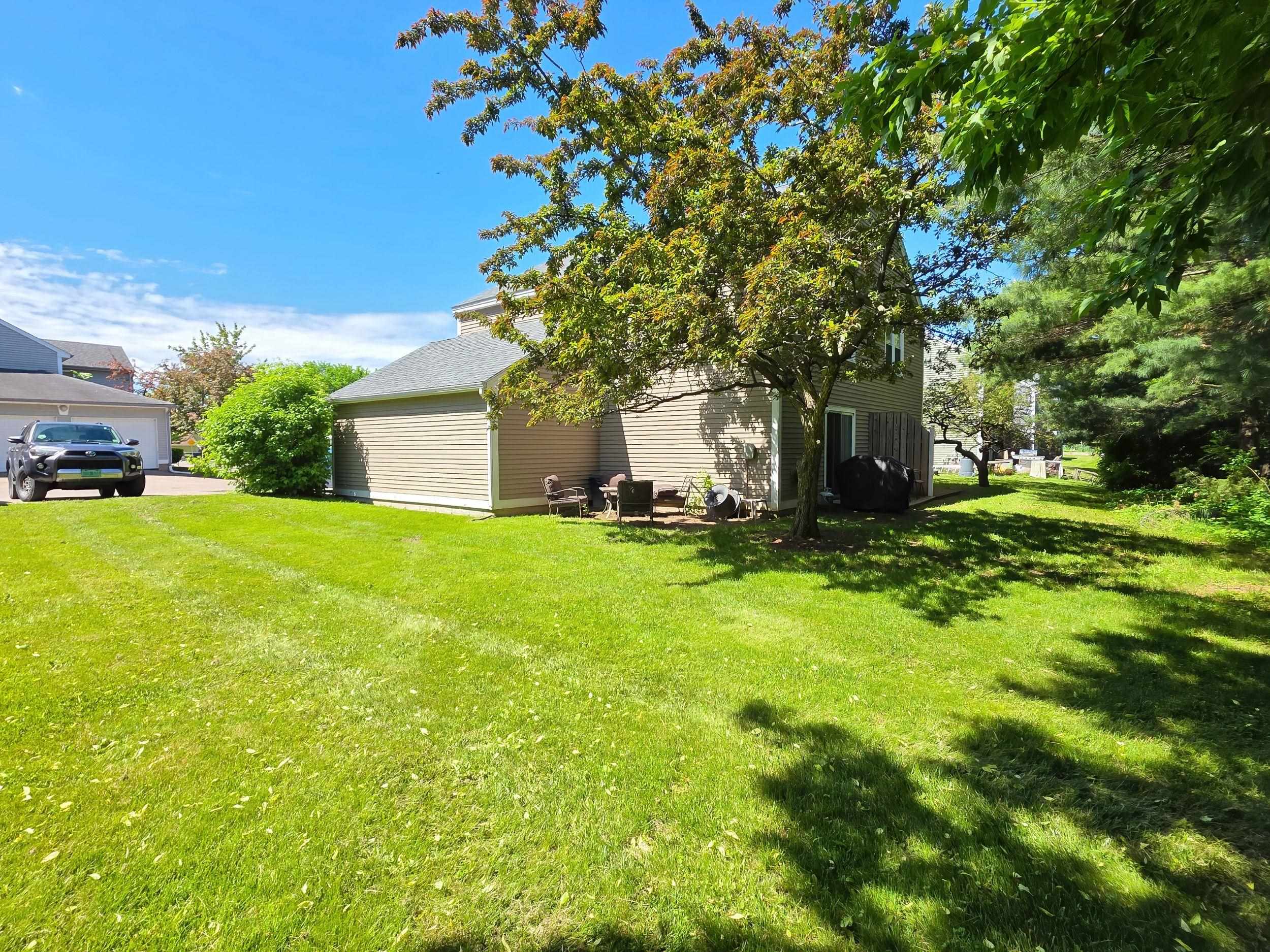 16 South Meadow Drive Property Photo 9