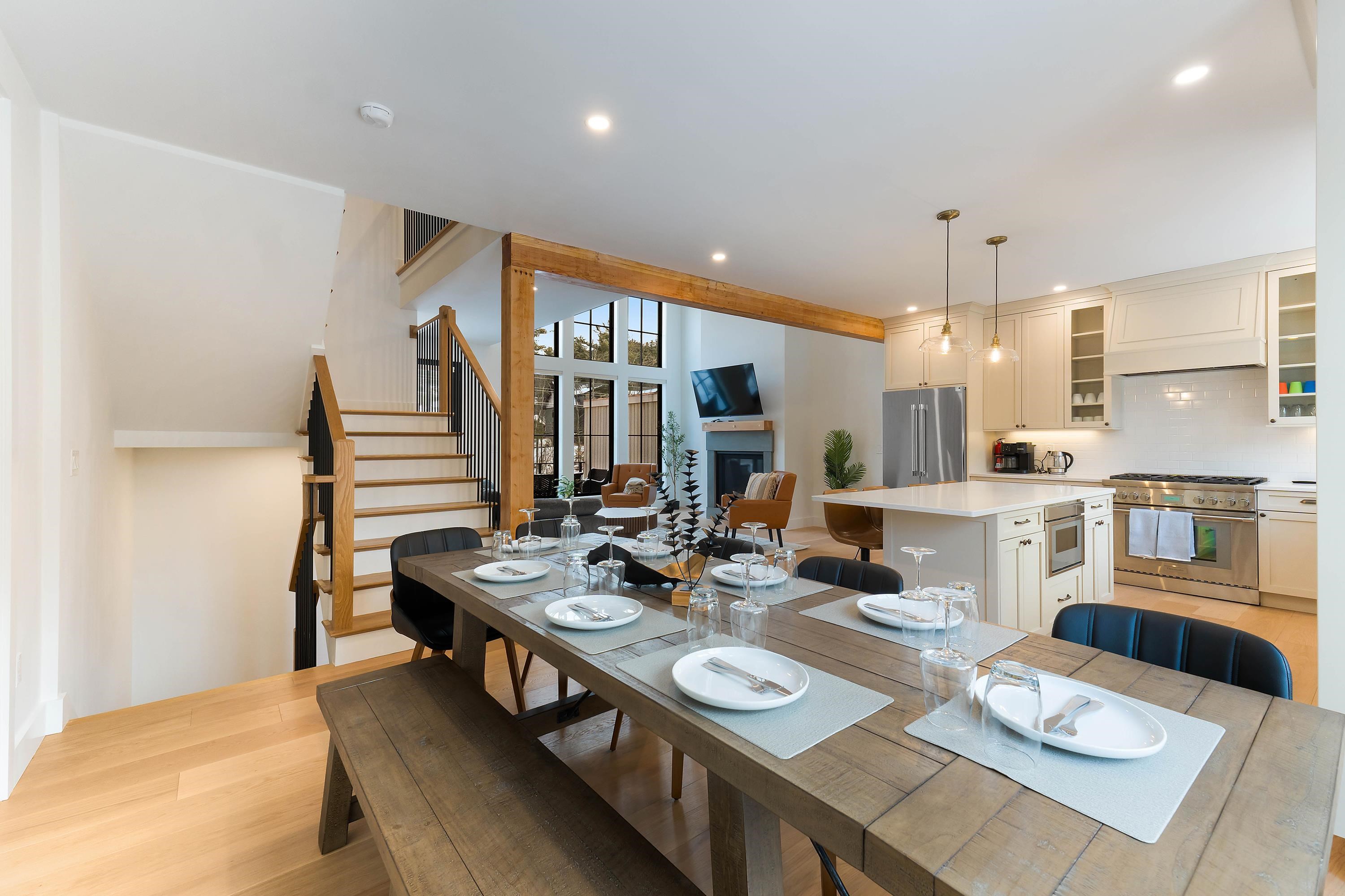 17 Black Diamond Road Property Photo 8