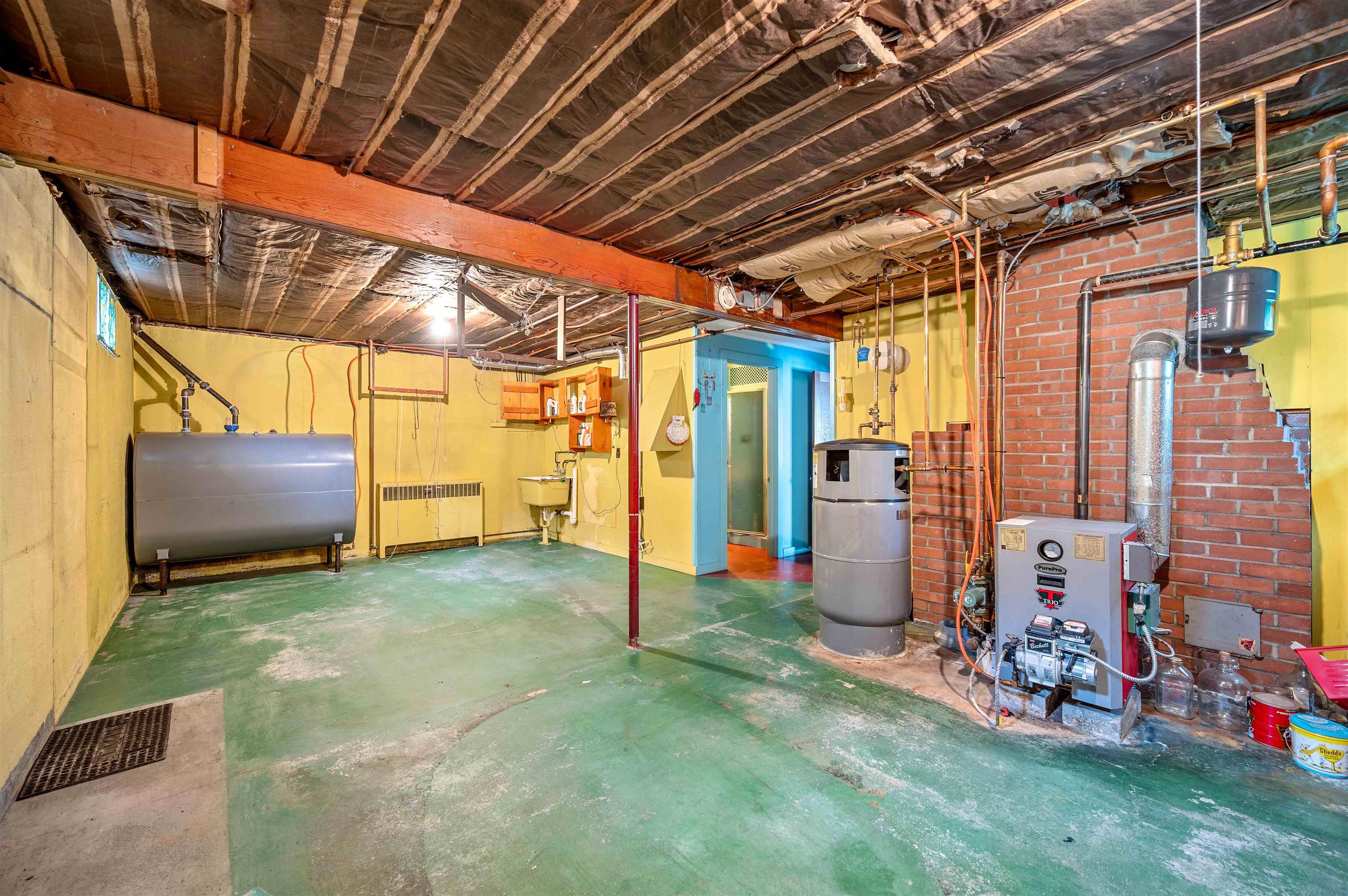 28 Waterman Street Property Photo 33