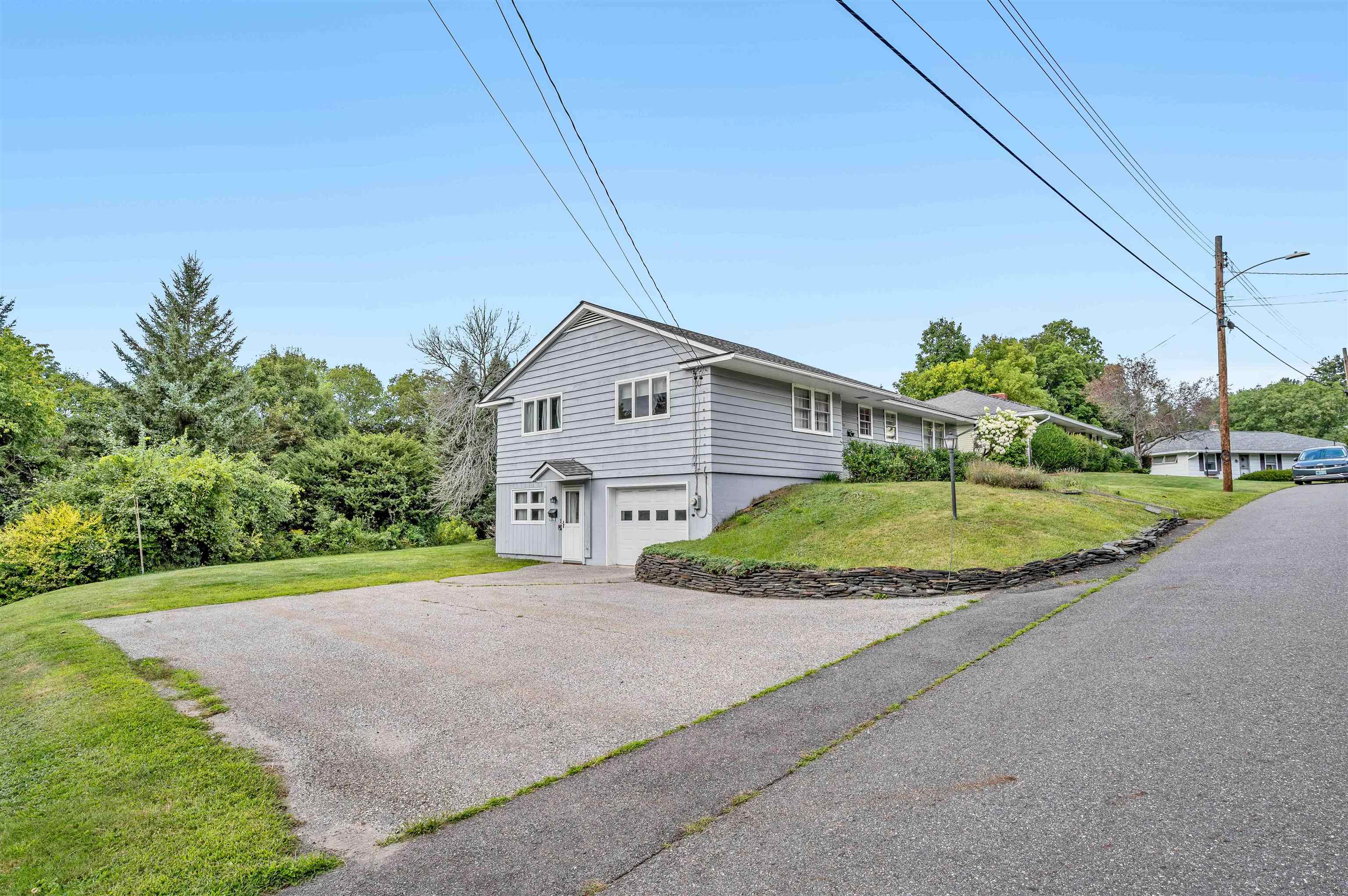 28 Waterman Street Property Photo 40