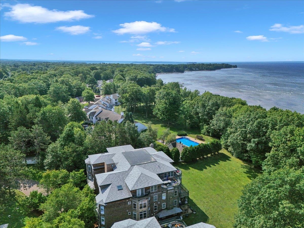 3 Claire Pointe Road Property Photo 6