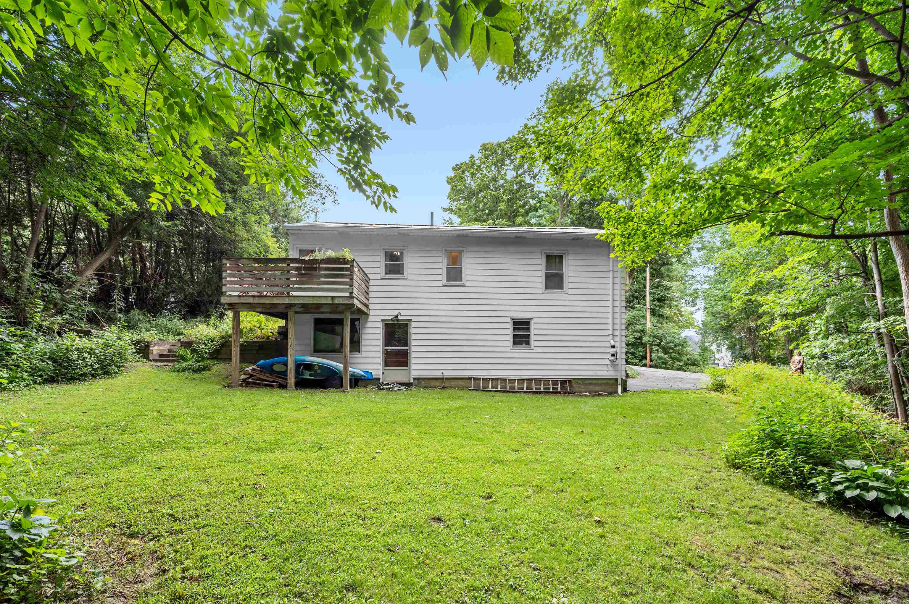 18 Maplewood Avenue Property Photo 5