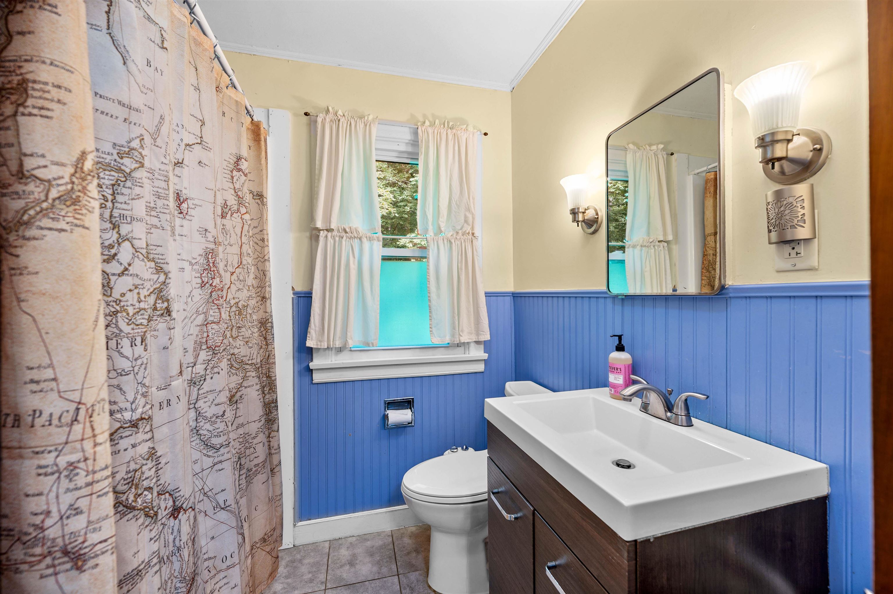 18 Maplewood Avenue Property Photo 18