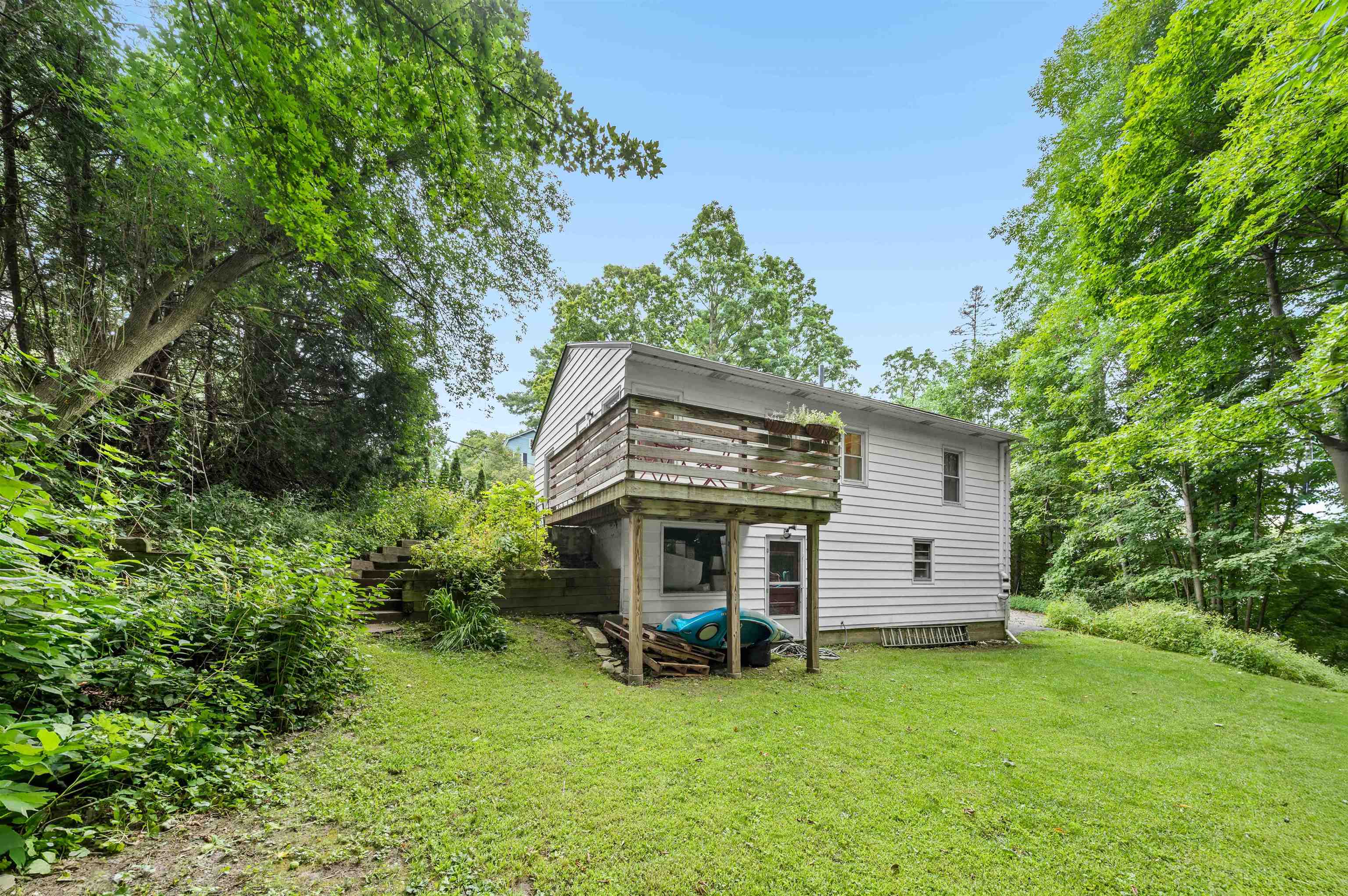 18 Maplewood Avenue Property Photo 28