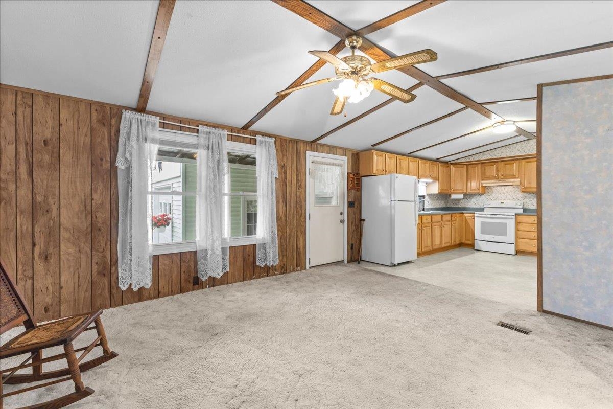 134 Redwood Drive Property Photo 15