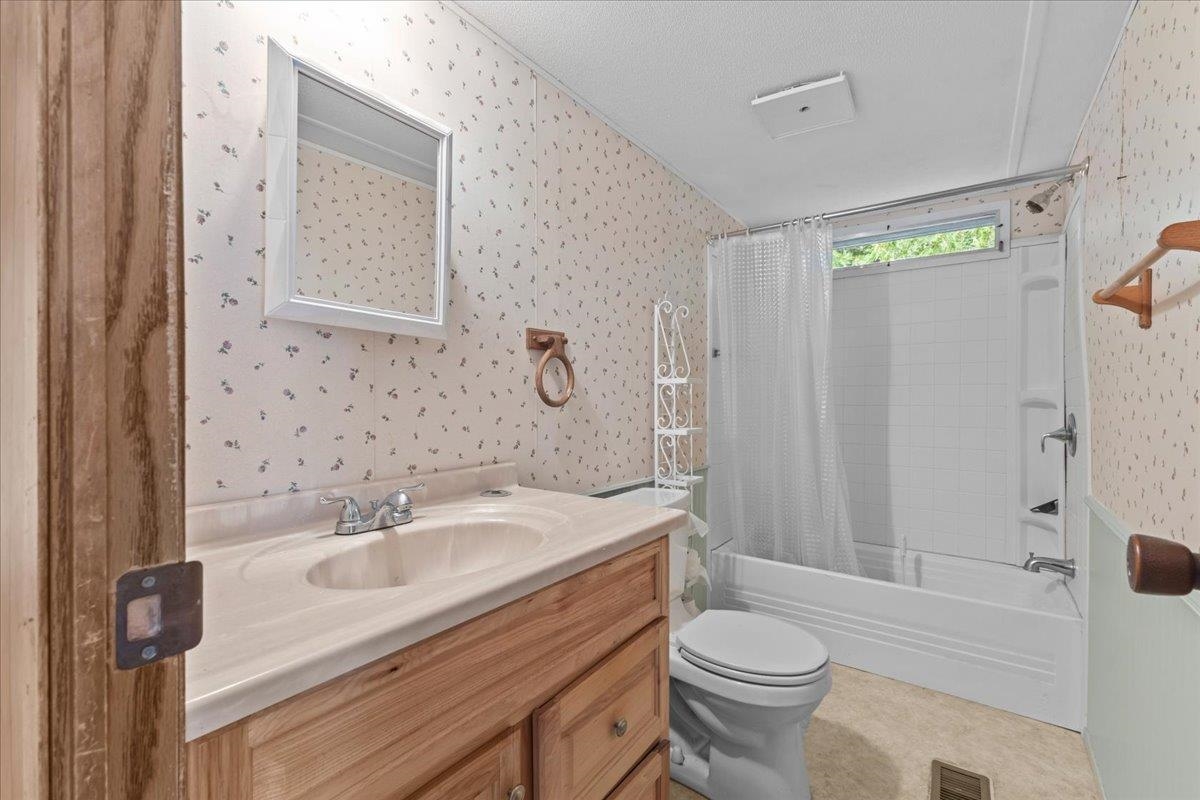 134 Redwood Drive Property Photo 18