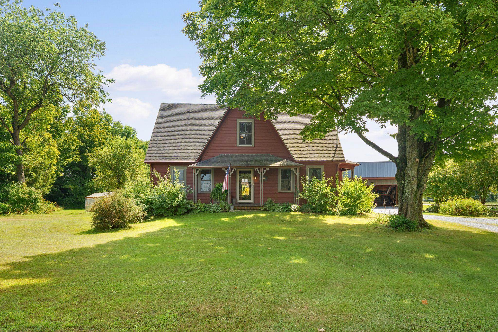 182 Dartmouth College Highway Property Photo 1