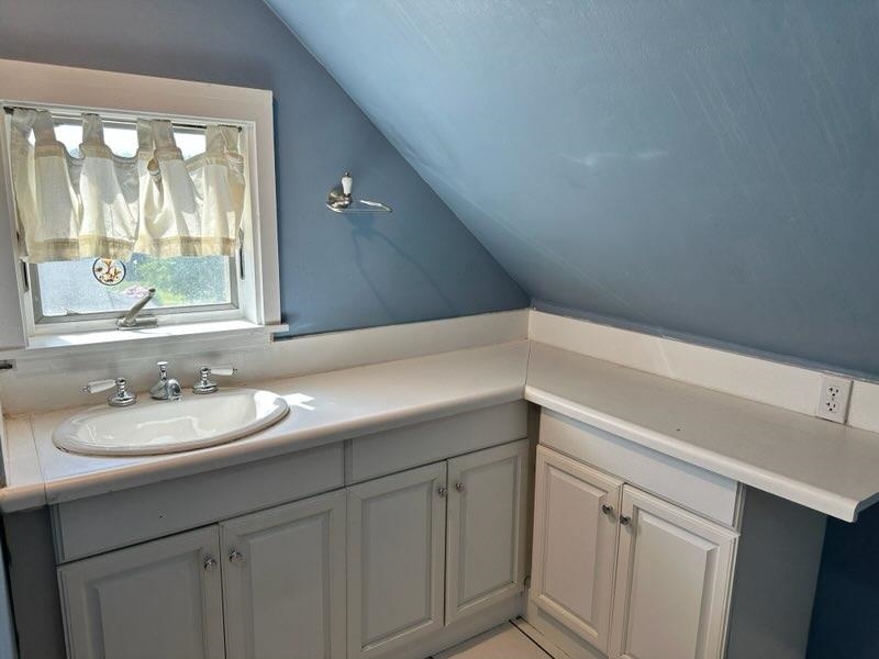-- Hudson Street Property Photo 20