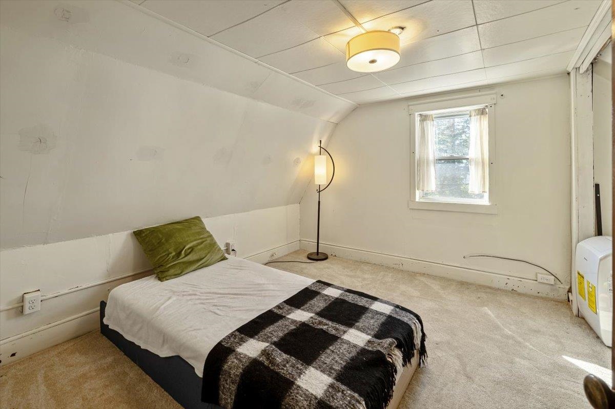 19 Allen Street Property Photo 11