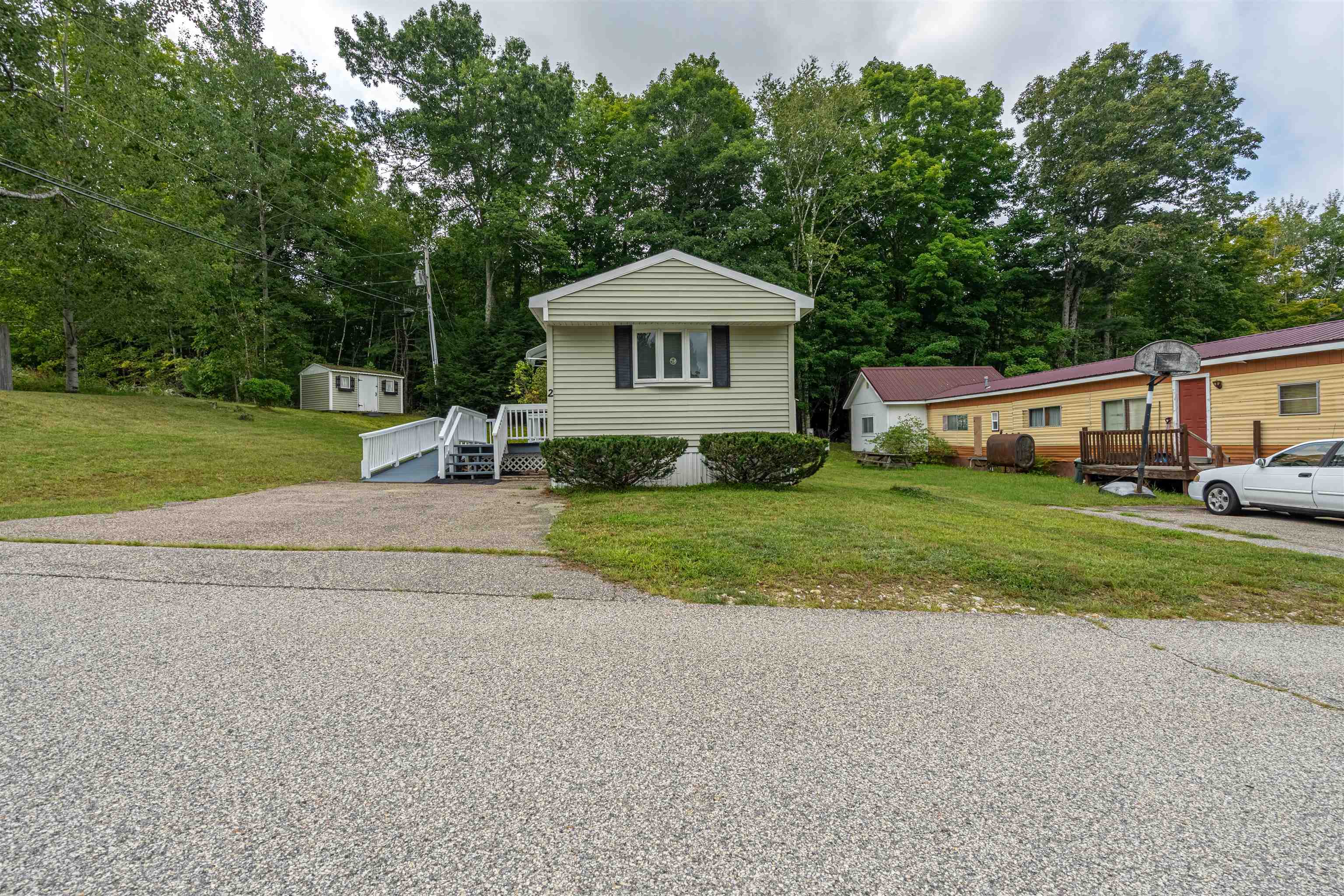 2 Knights Court Property Photo 3