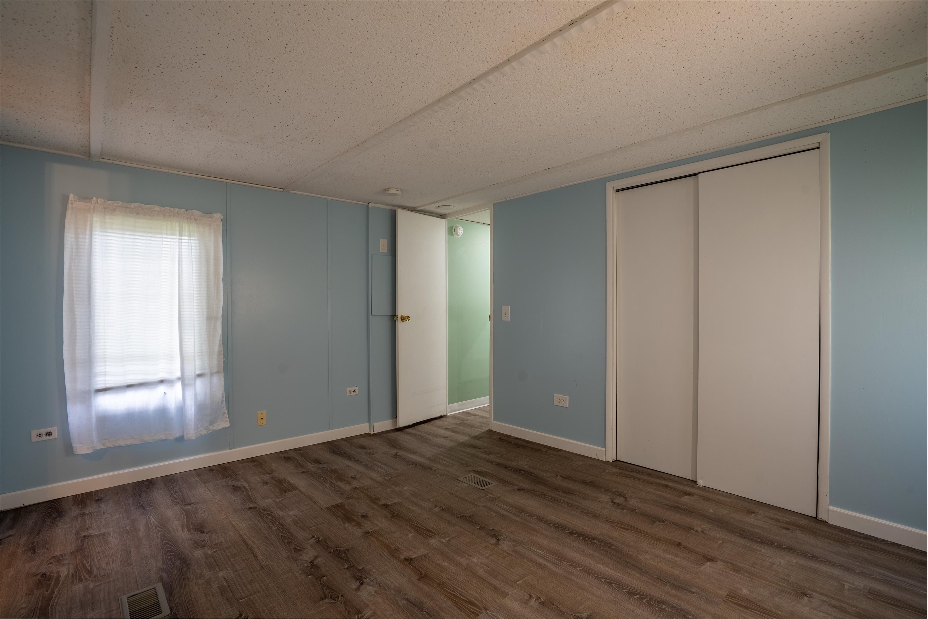 2 Knights Court Property Photo 25