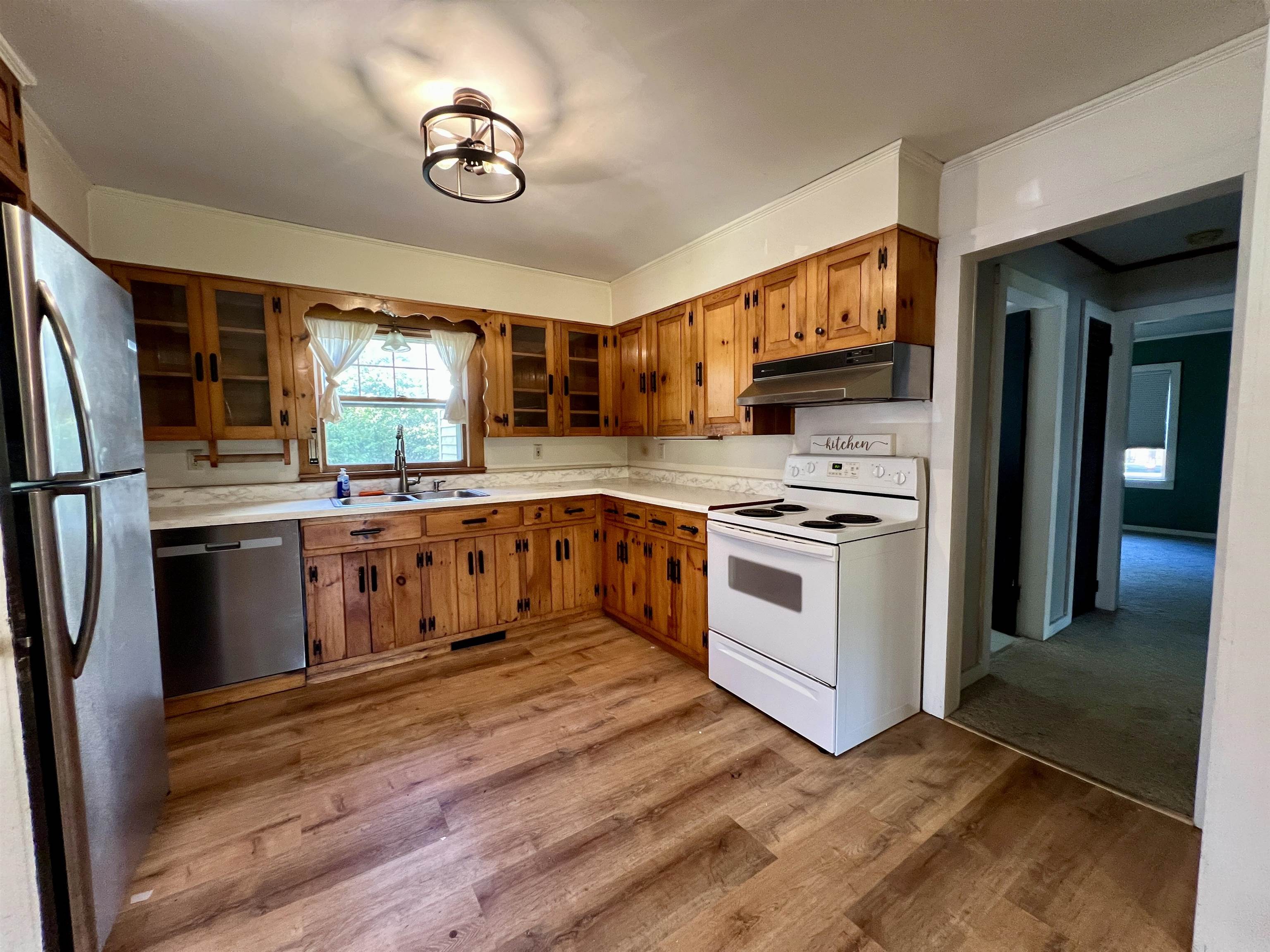 159 Riverdale Road Property Photo 5