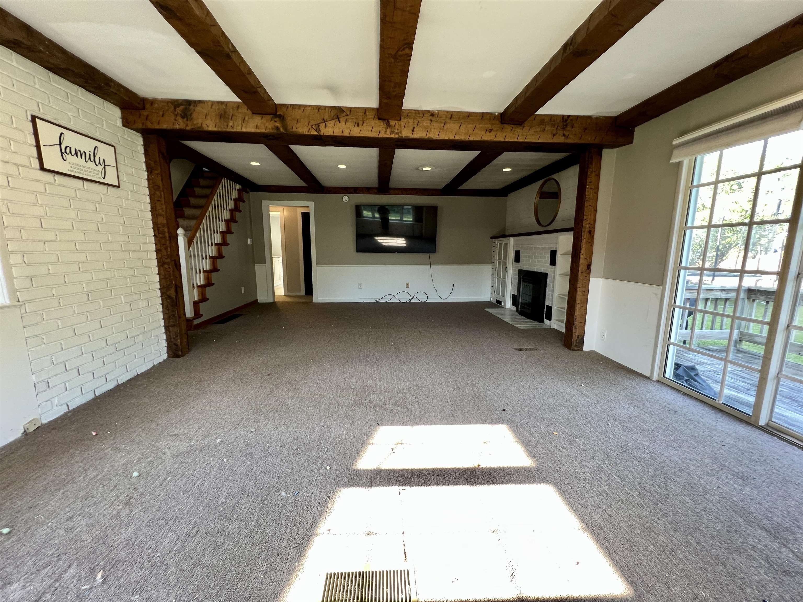 159 Riverdale Road Property Photo 6