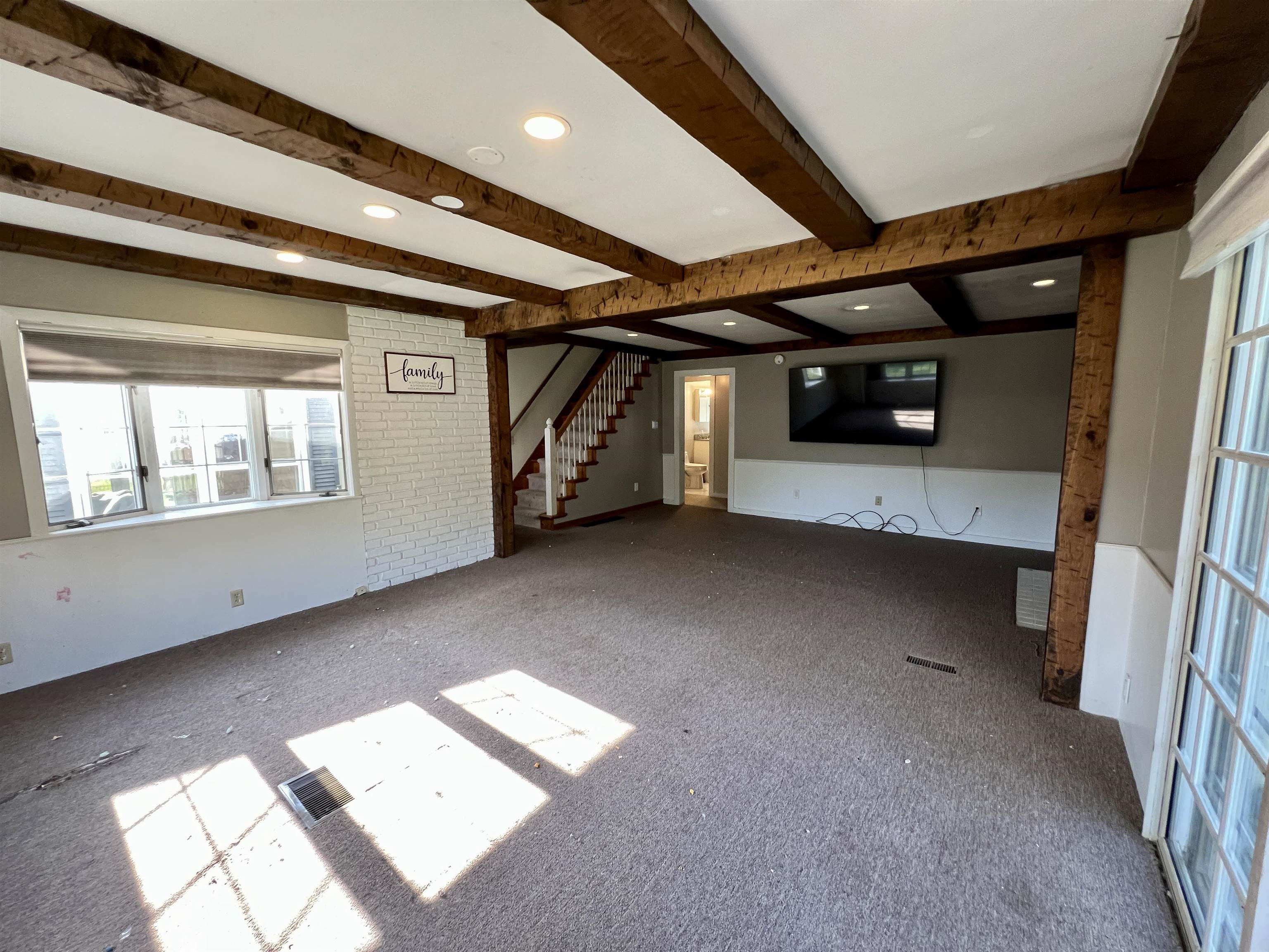 159 Riverdale Road Property Photo 8