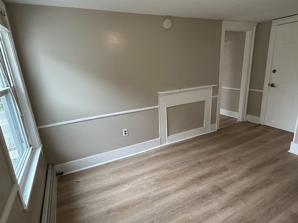 5 Central Square Property Photo 9
