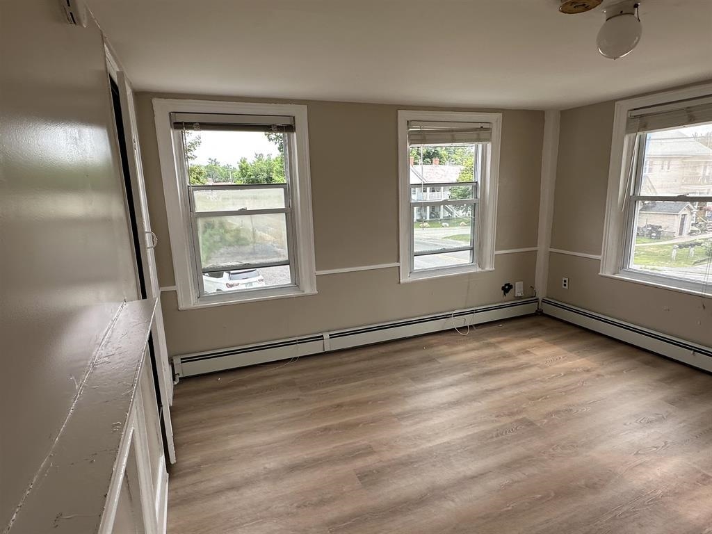 5 Central Square Property Photo 10