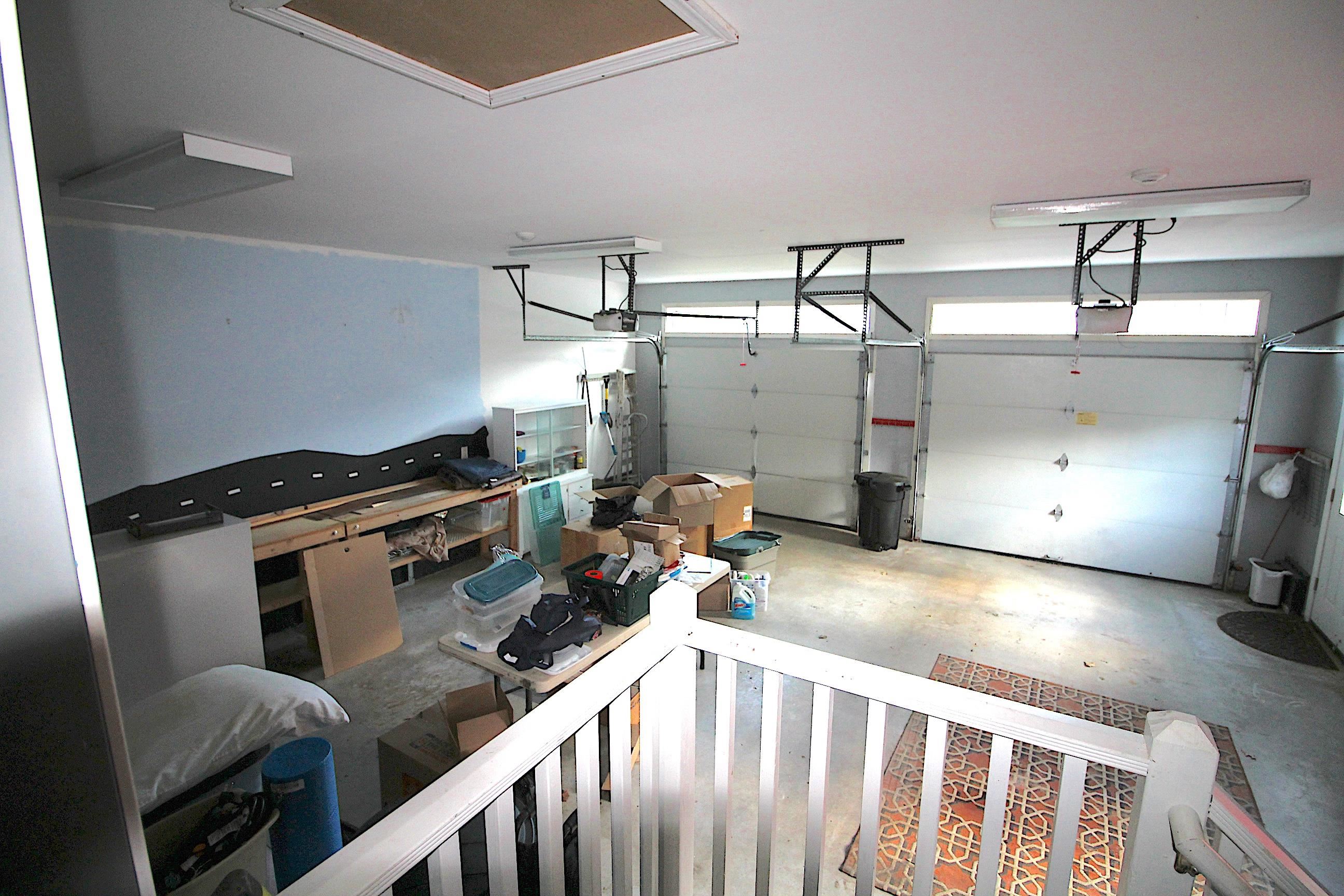 2 Loggers Lane Property Photo 28