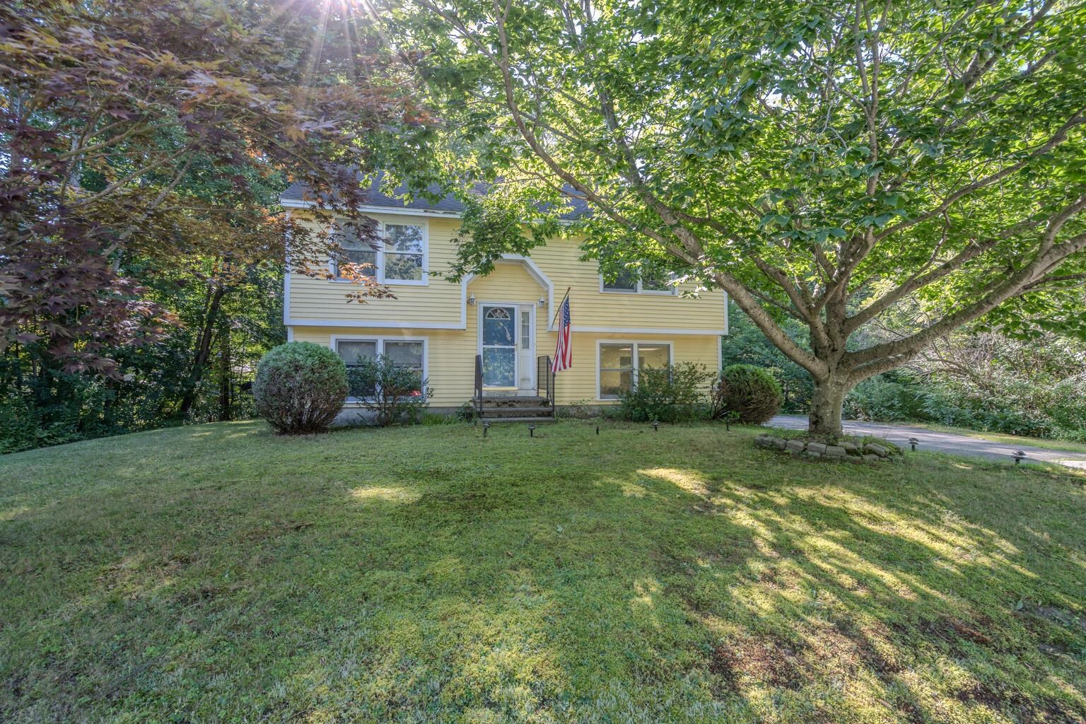 7 Woods Drive Property Photo 1