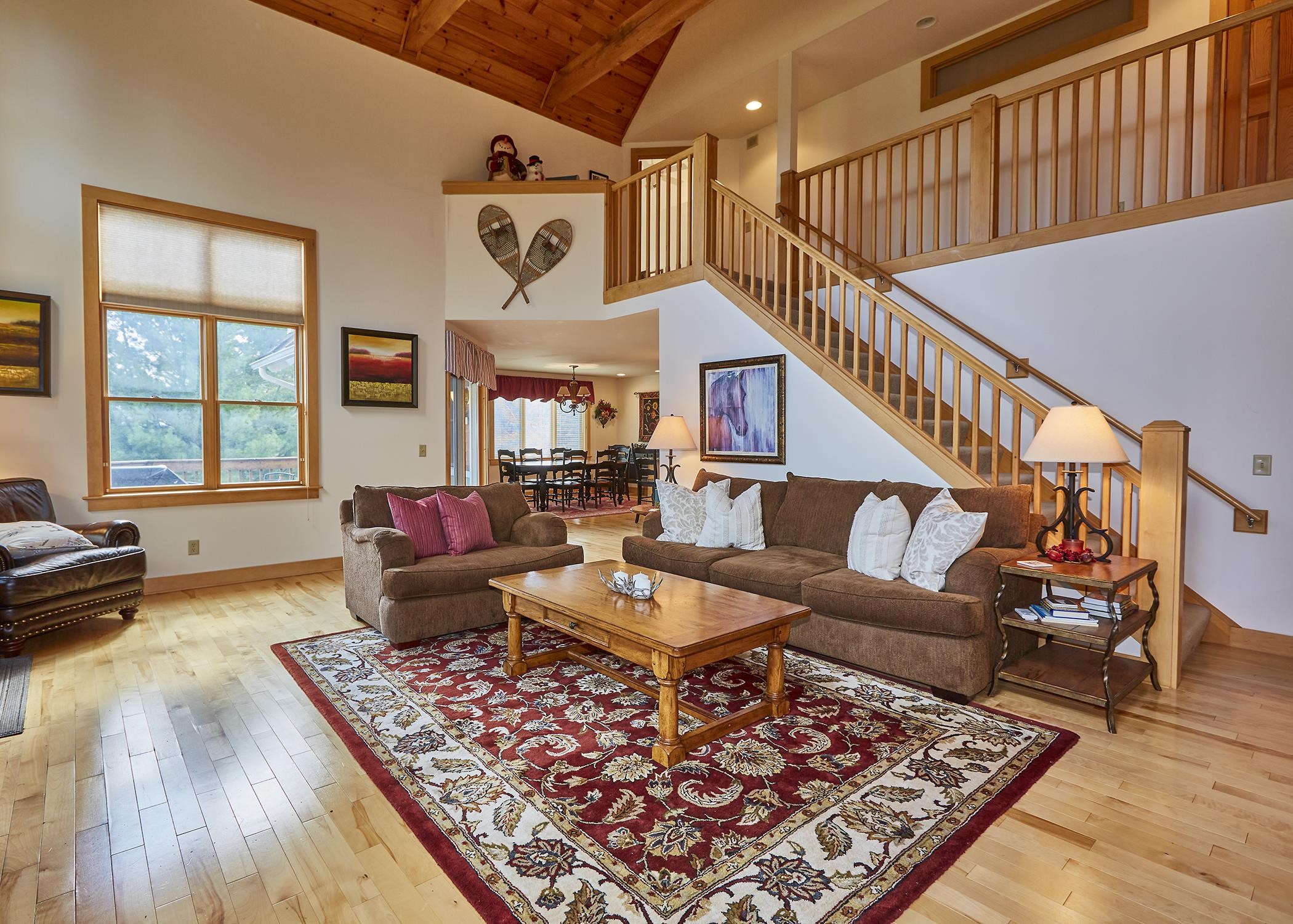 26 Highlands Avenue Property Photo 5