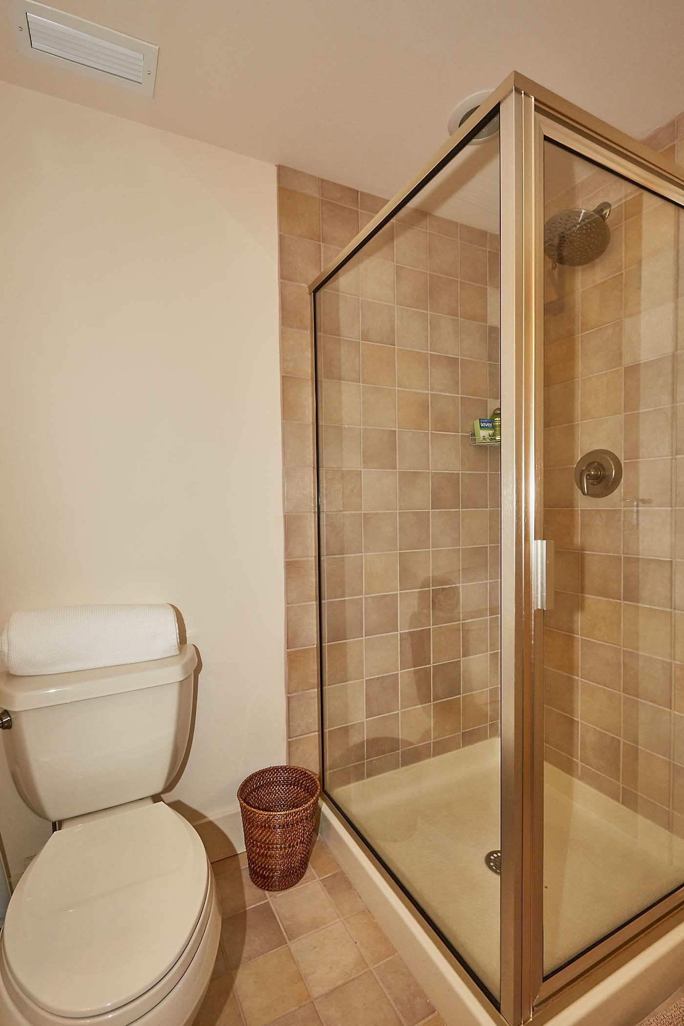 26 Highlands Avenue Property Photo 32