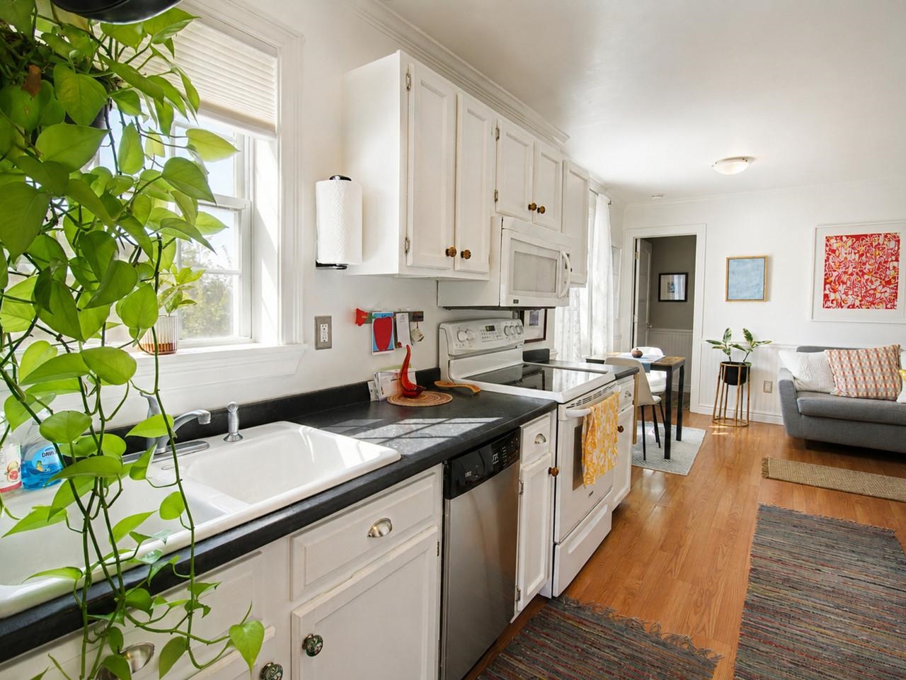 103 Maple Street Property Photo 5
