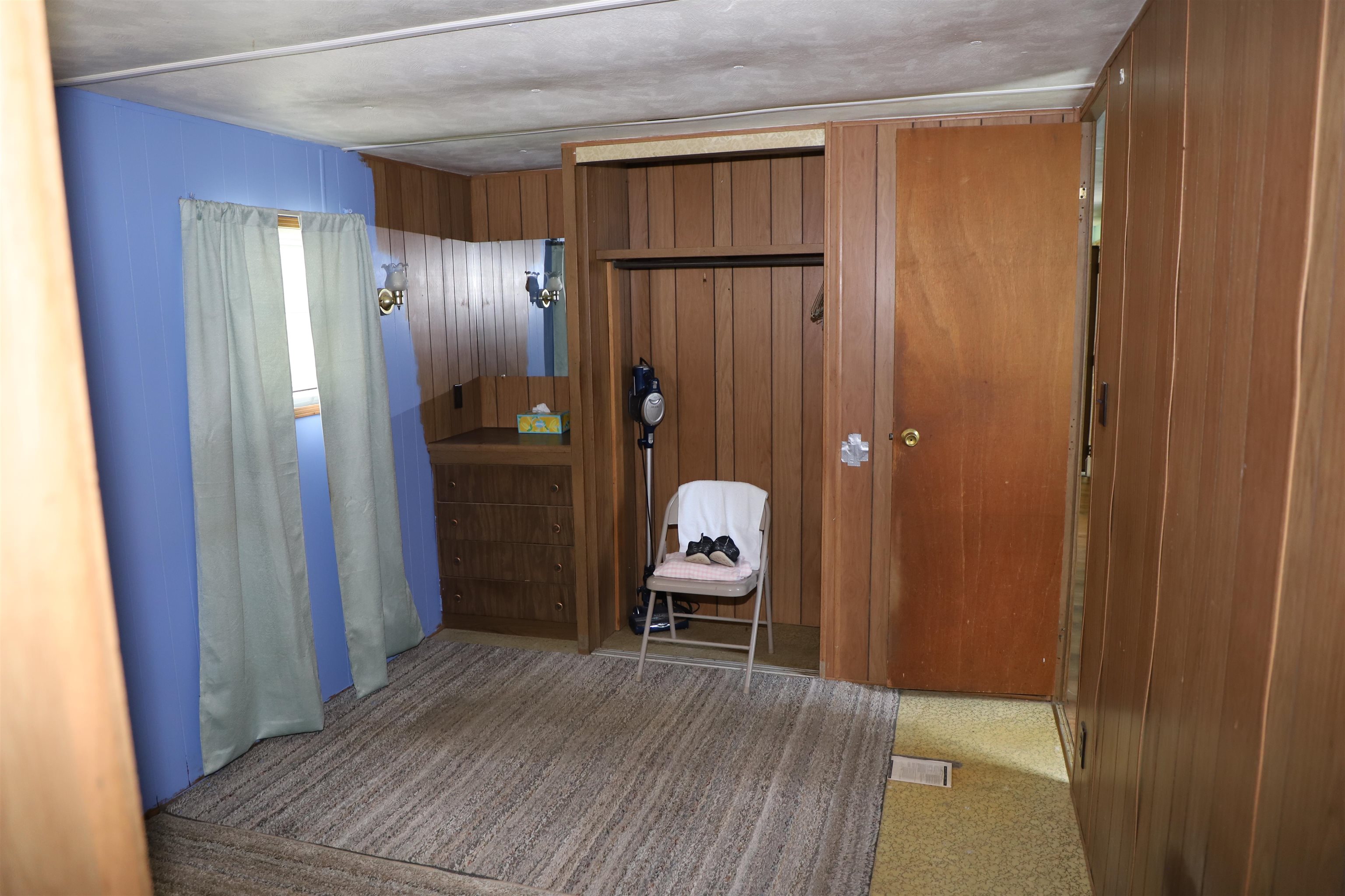 11 Crescent Drive Property Photo 13