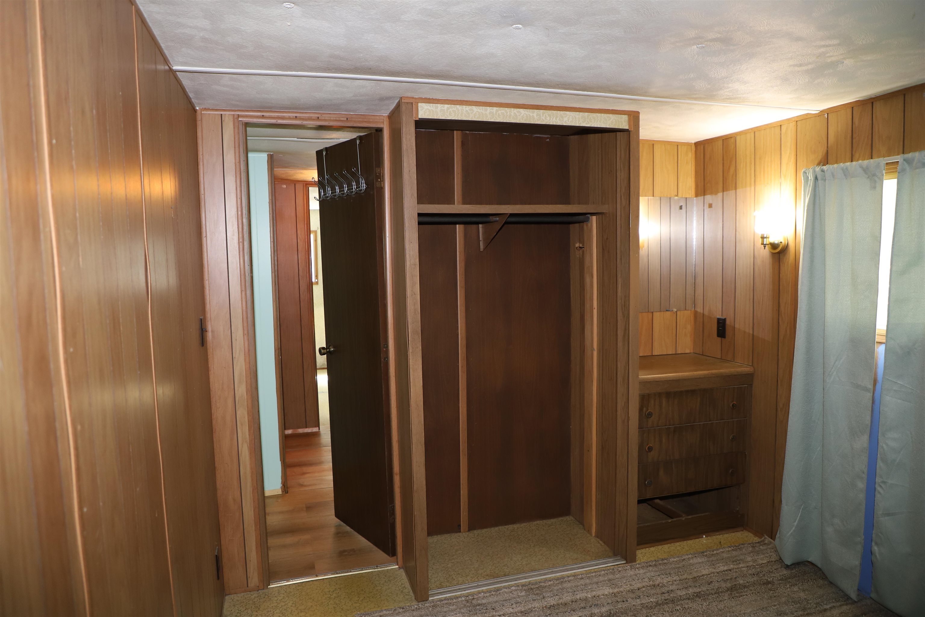 11 Crescent Drive Property Photo 14
